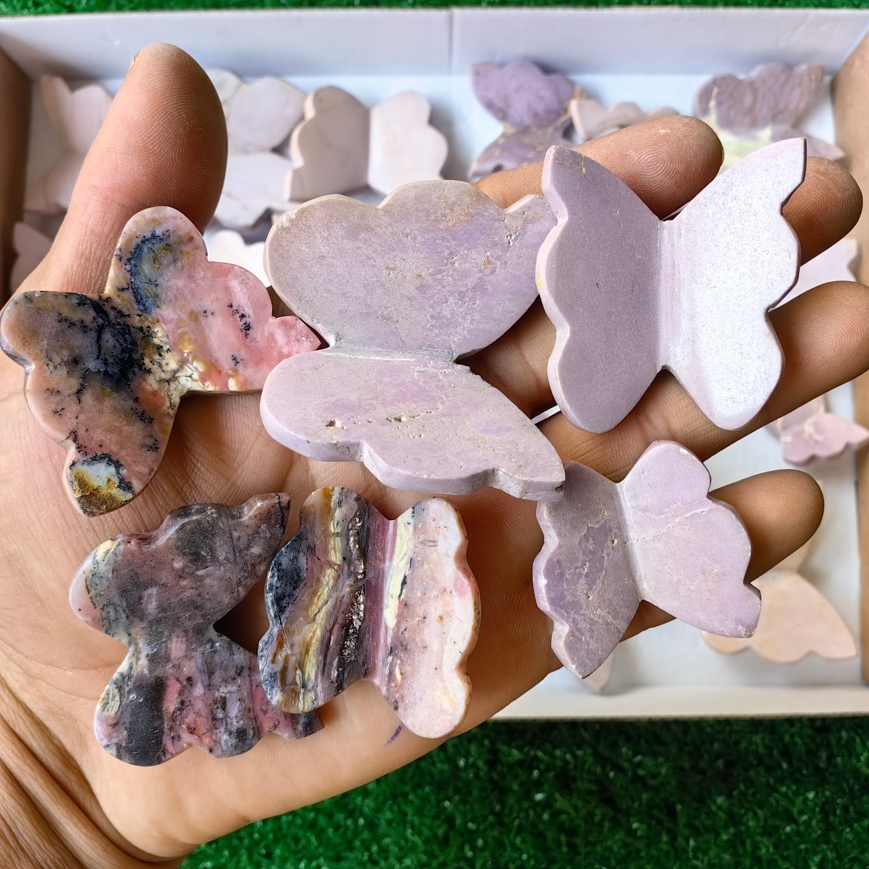 29 pcs Phosphosiderite / Pink Opal Butterfly