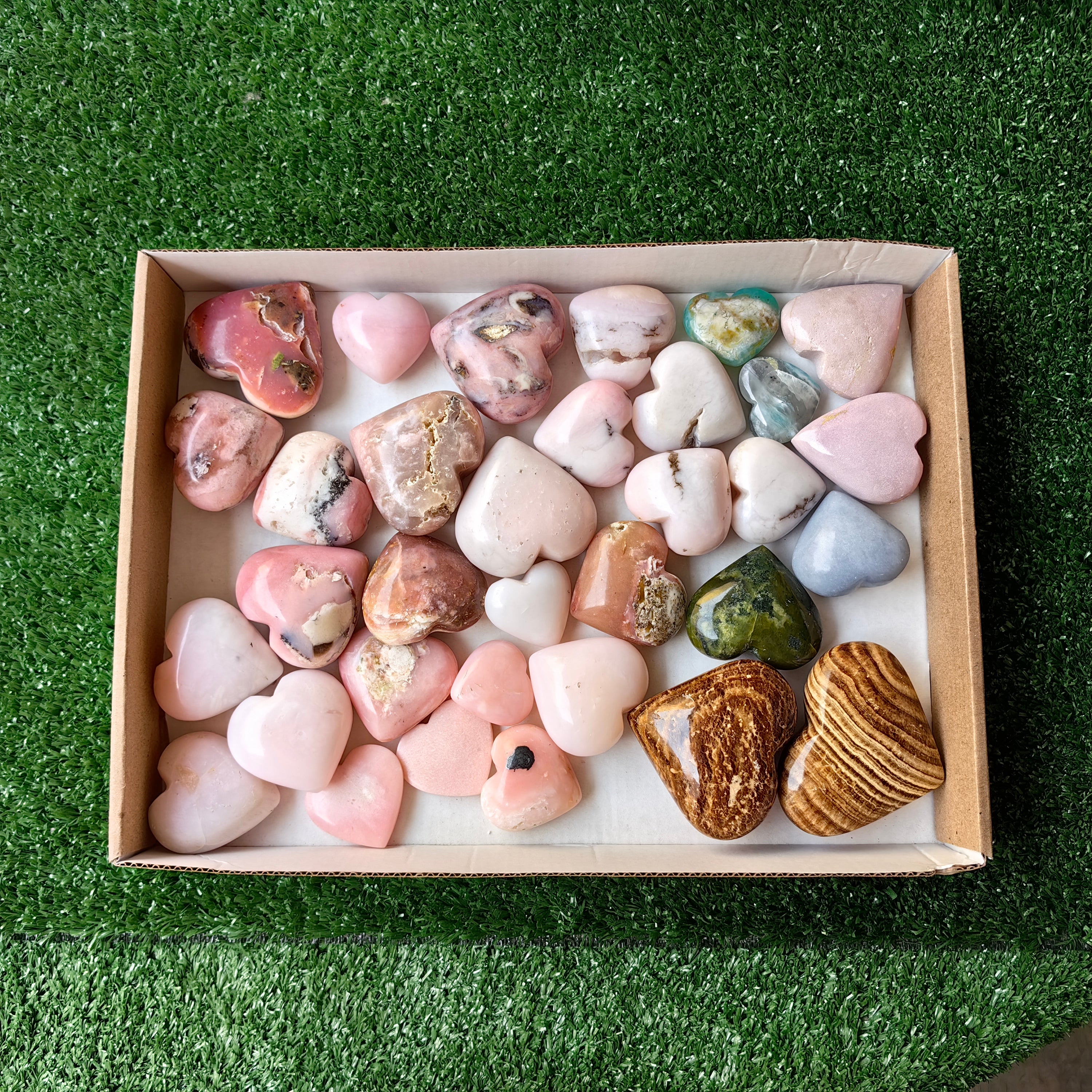 32 pcs pink opal hearts & mix