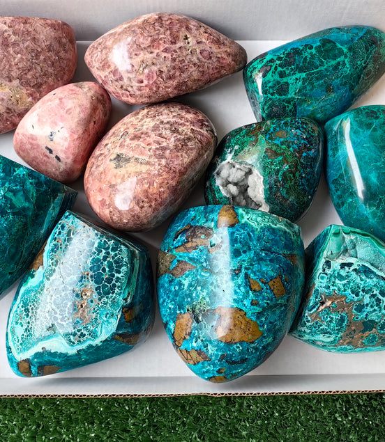 11 pcs free forms chrysocolla & rhodocrosite