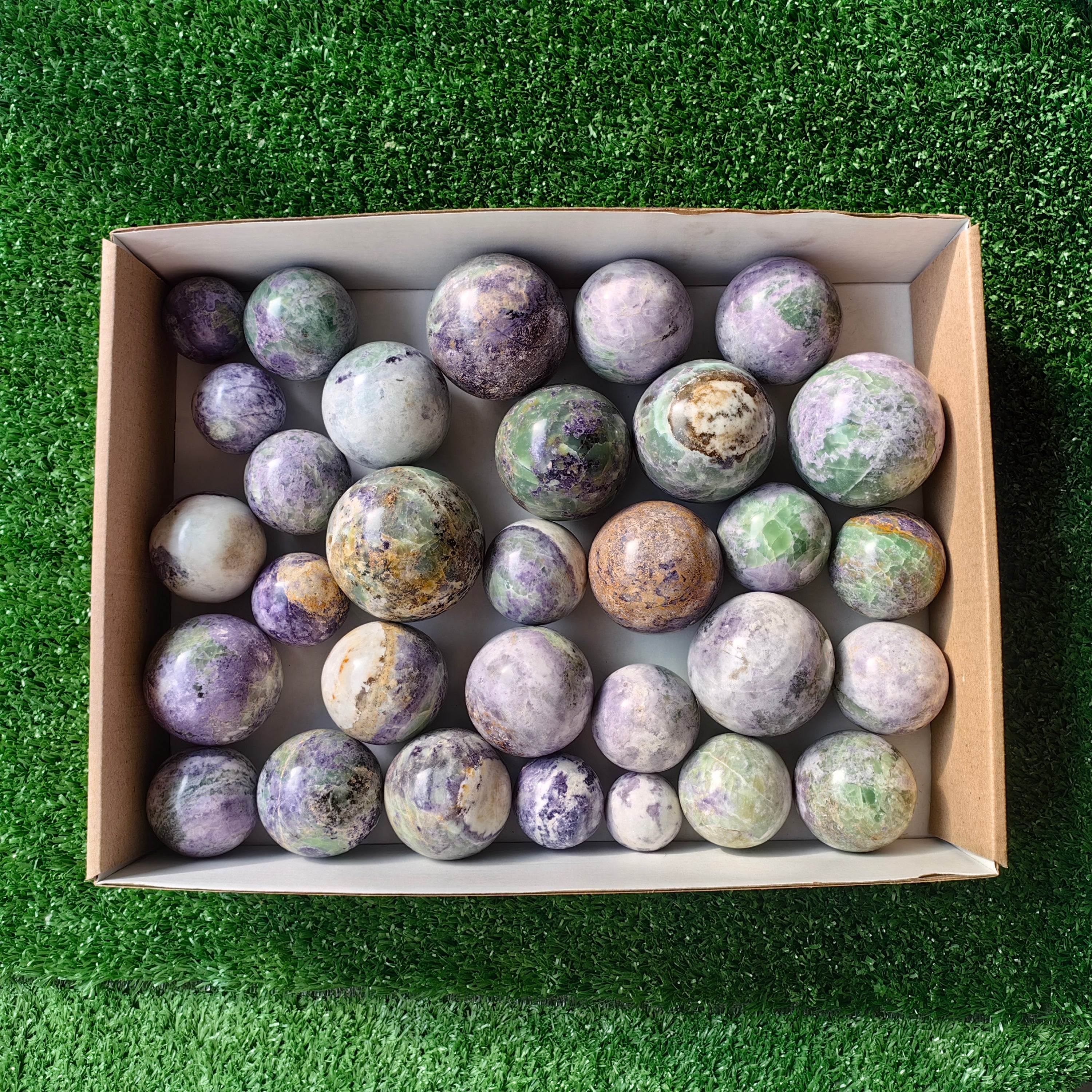 Lot 31 pc bolivianite spheres