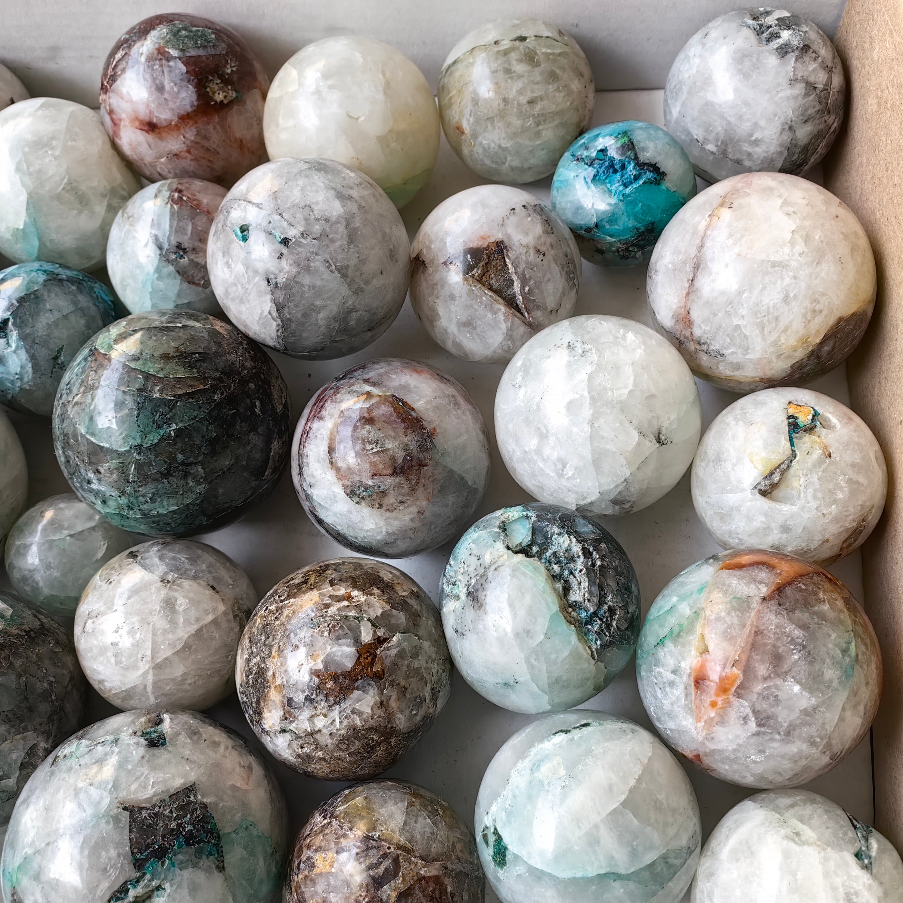 36 pc chrysocolla quartz