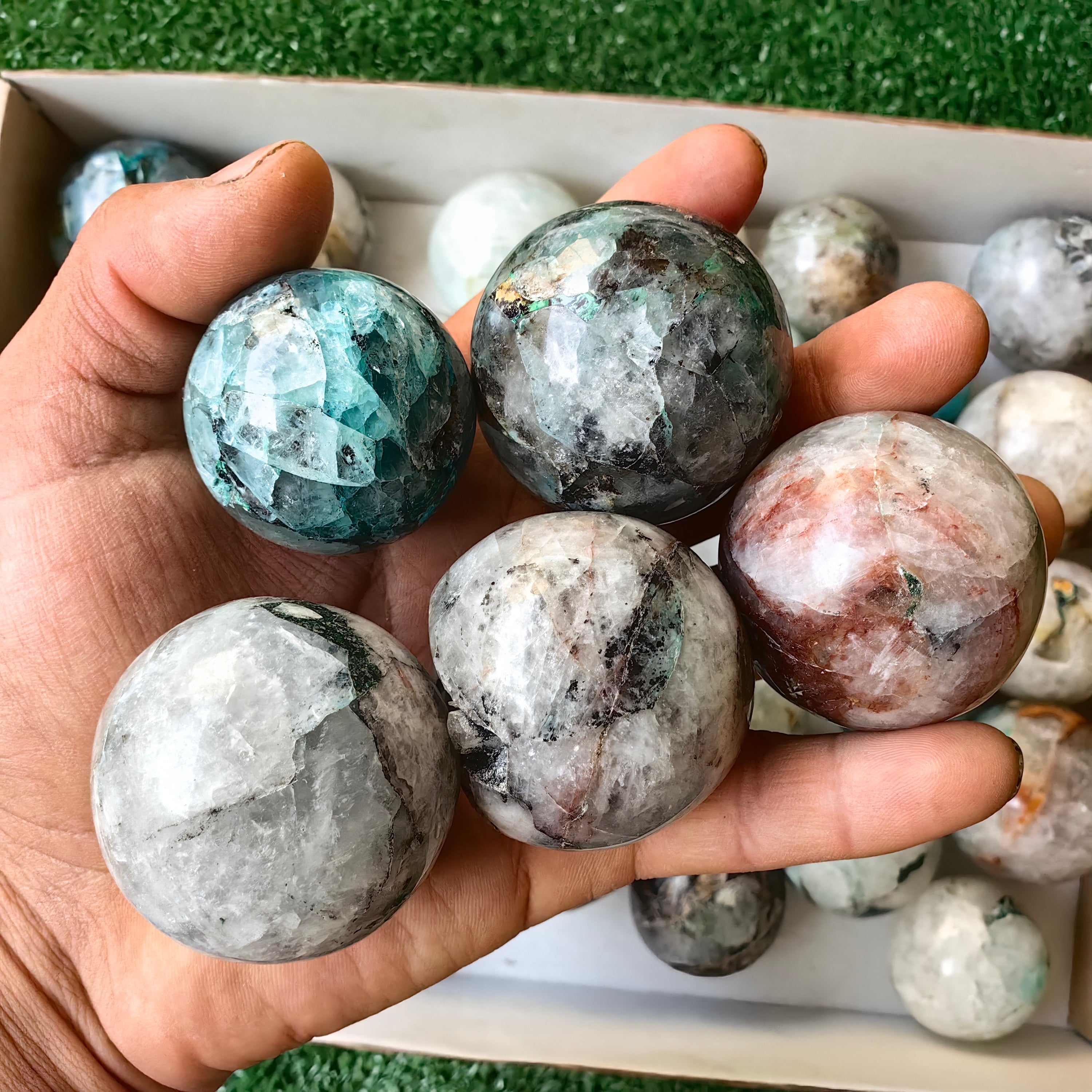36 pc chrysocolla quartz