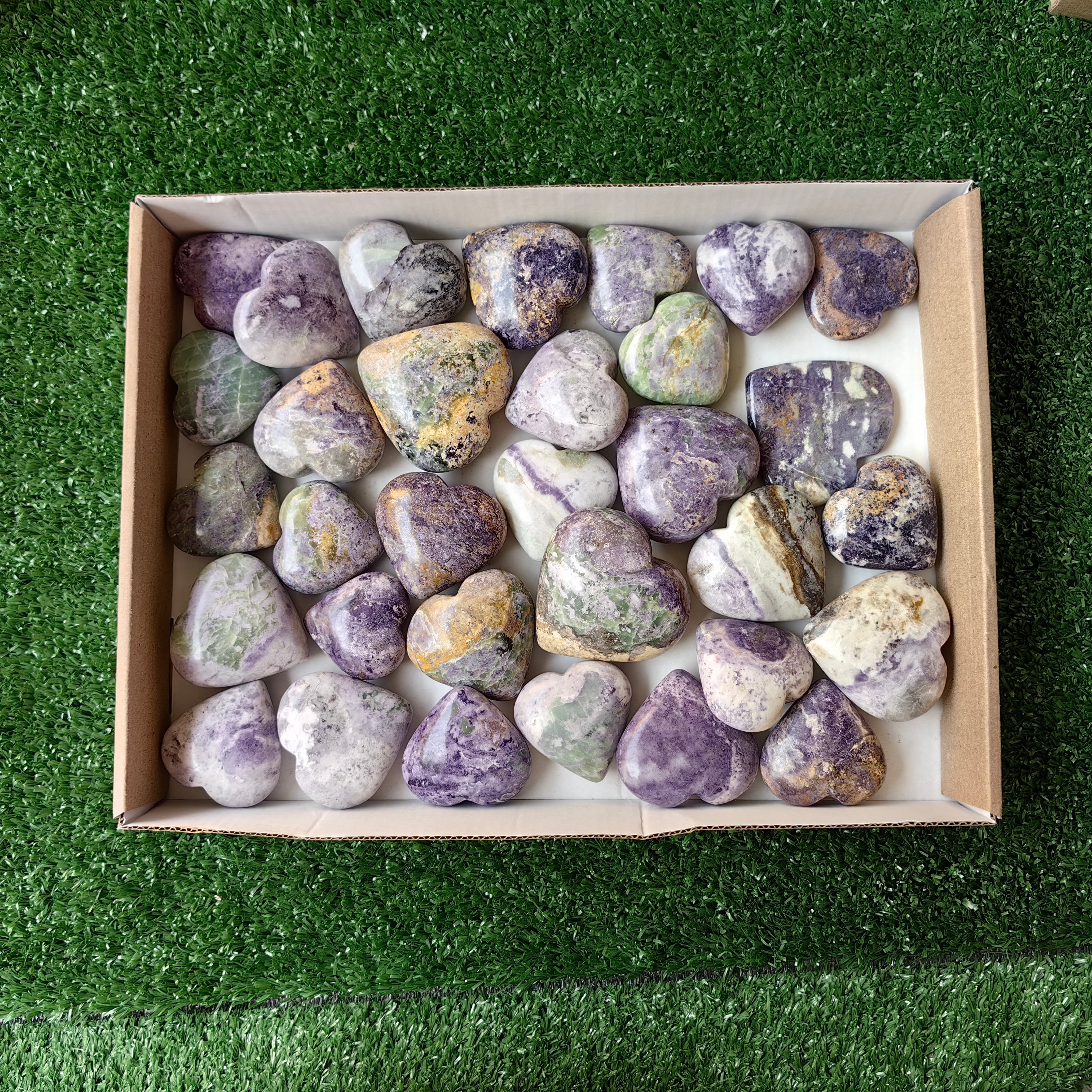 32 pc bolivianite hearts