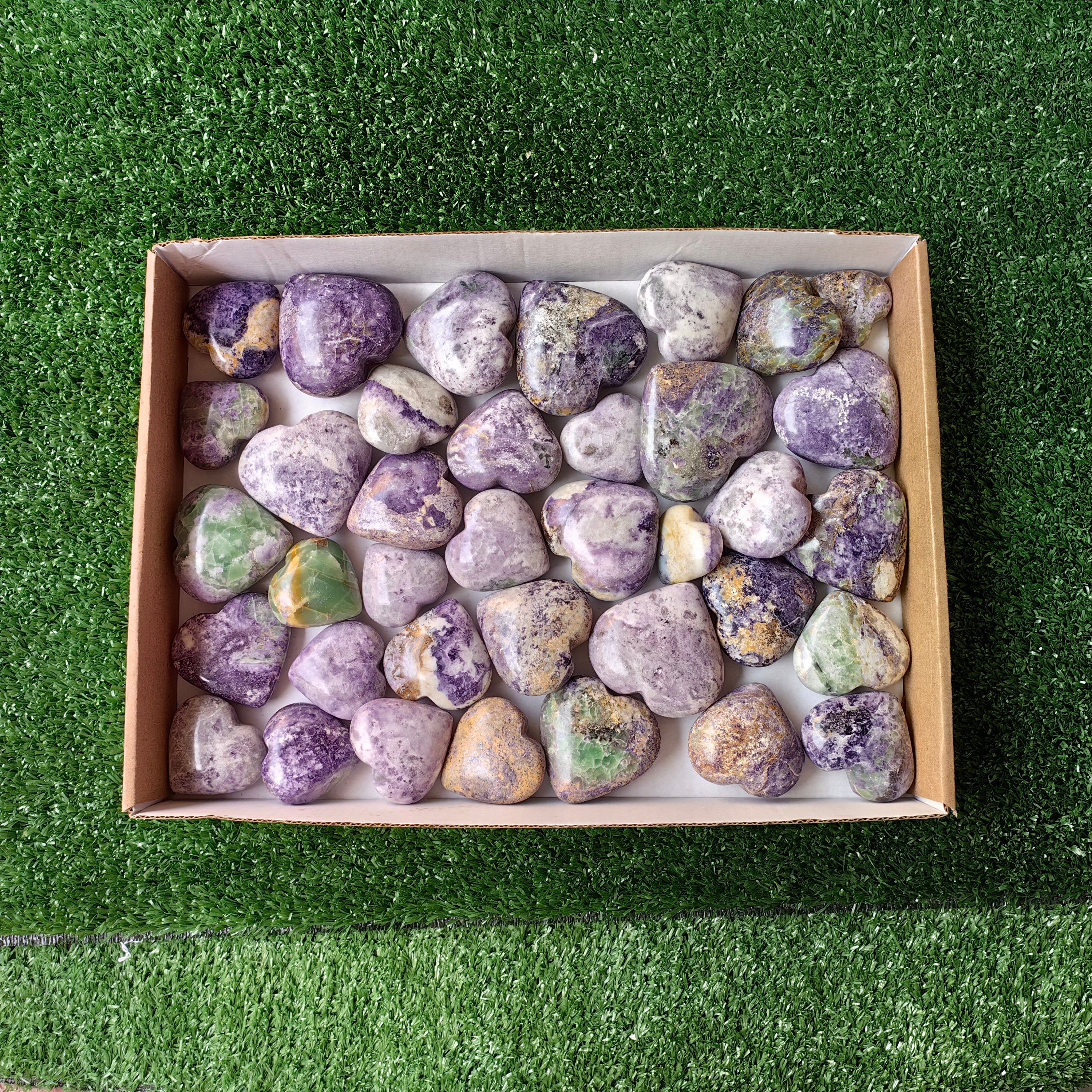 37 pc bolivianite hearts