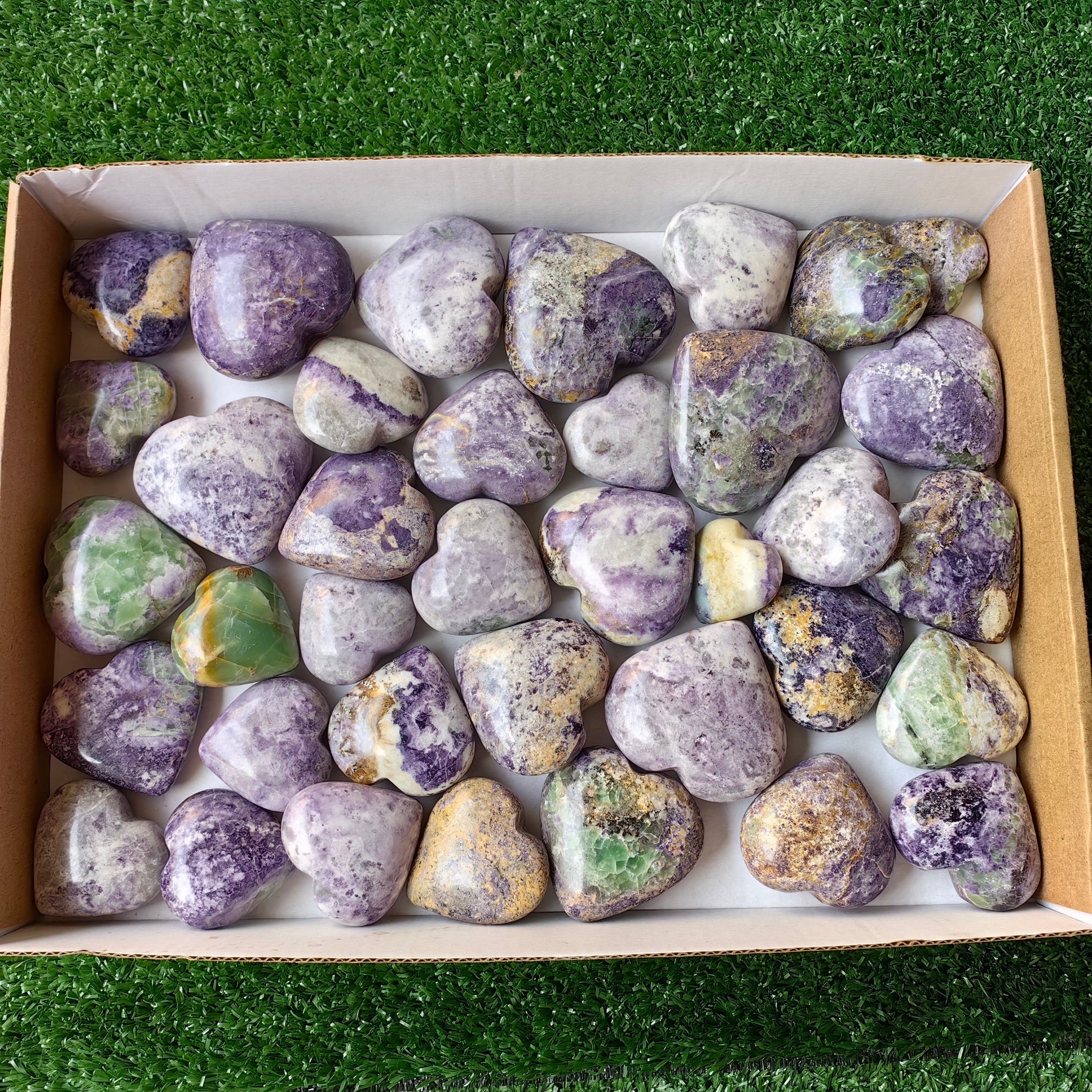 37 pc bolivianite hearts