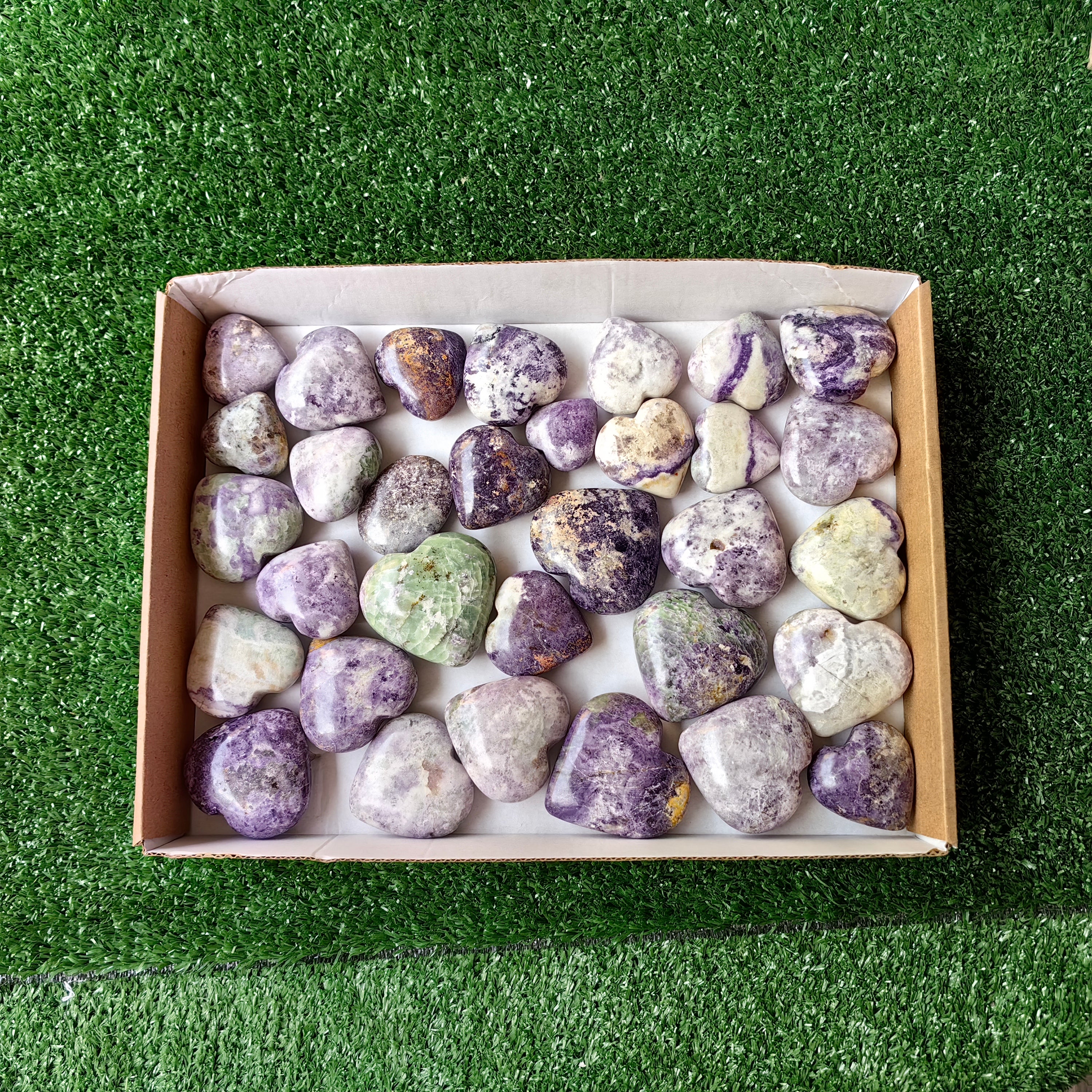 32 pc bolivianite hearts