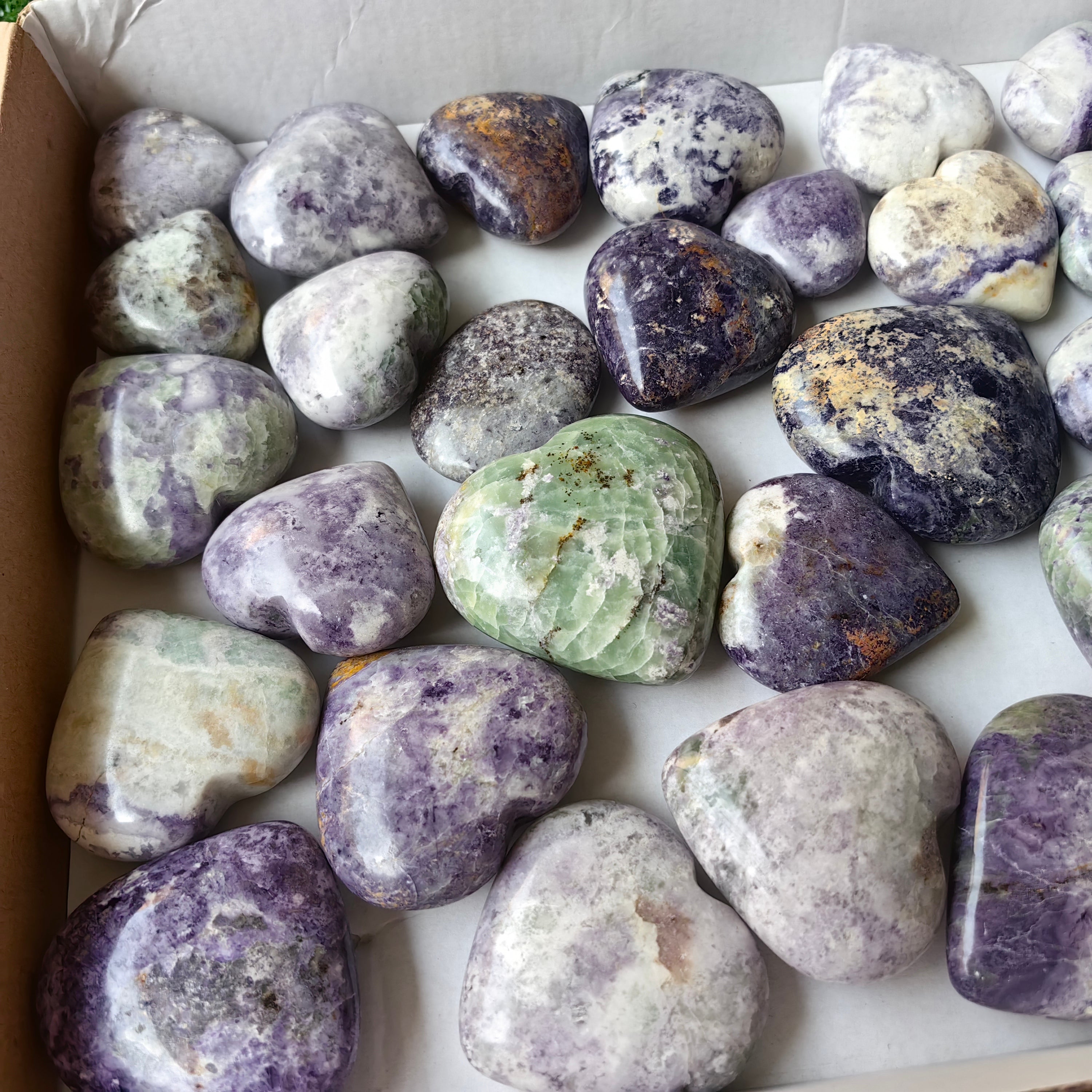32 pc bolivianite hearts