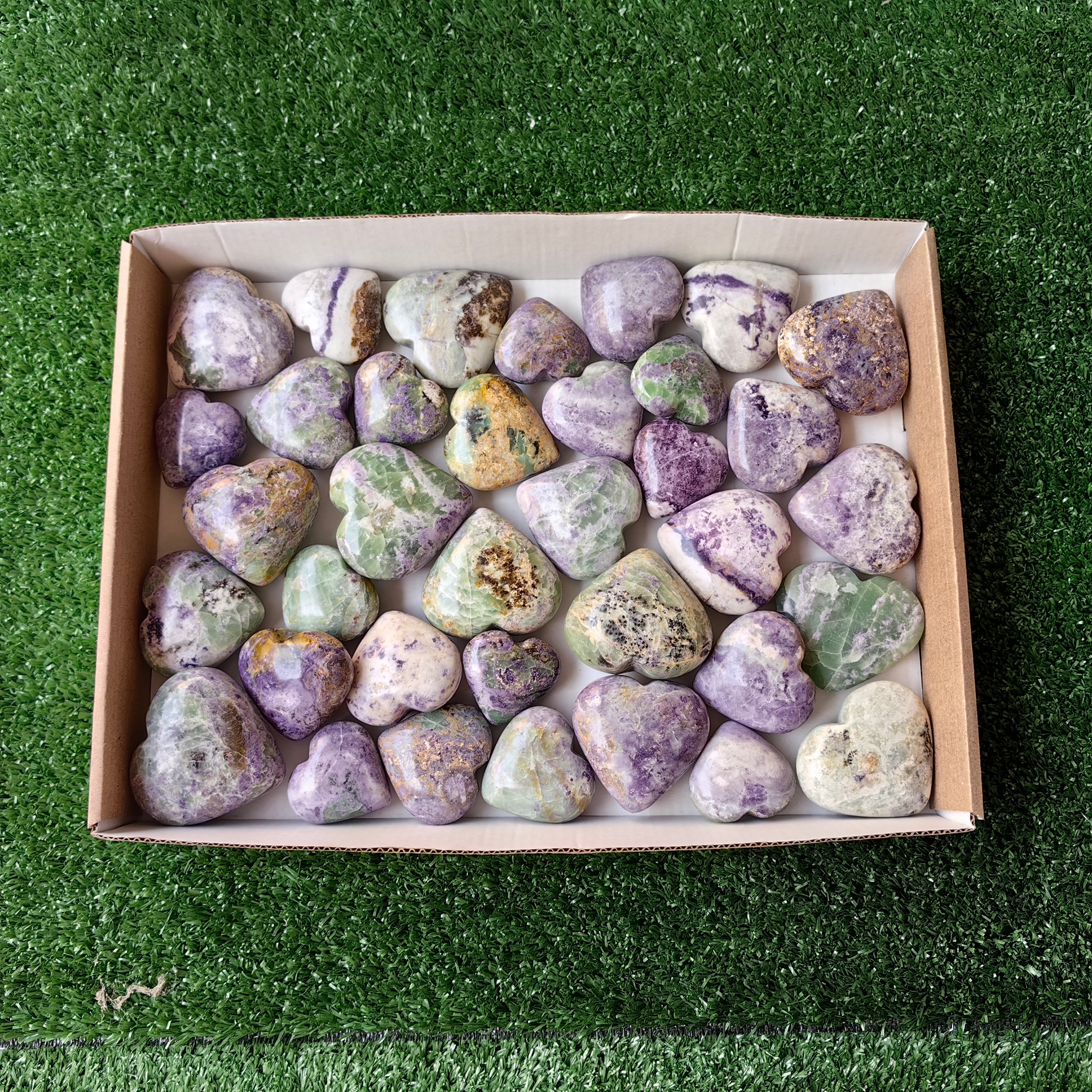 36 pc bolivianite hearts
