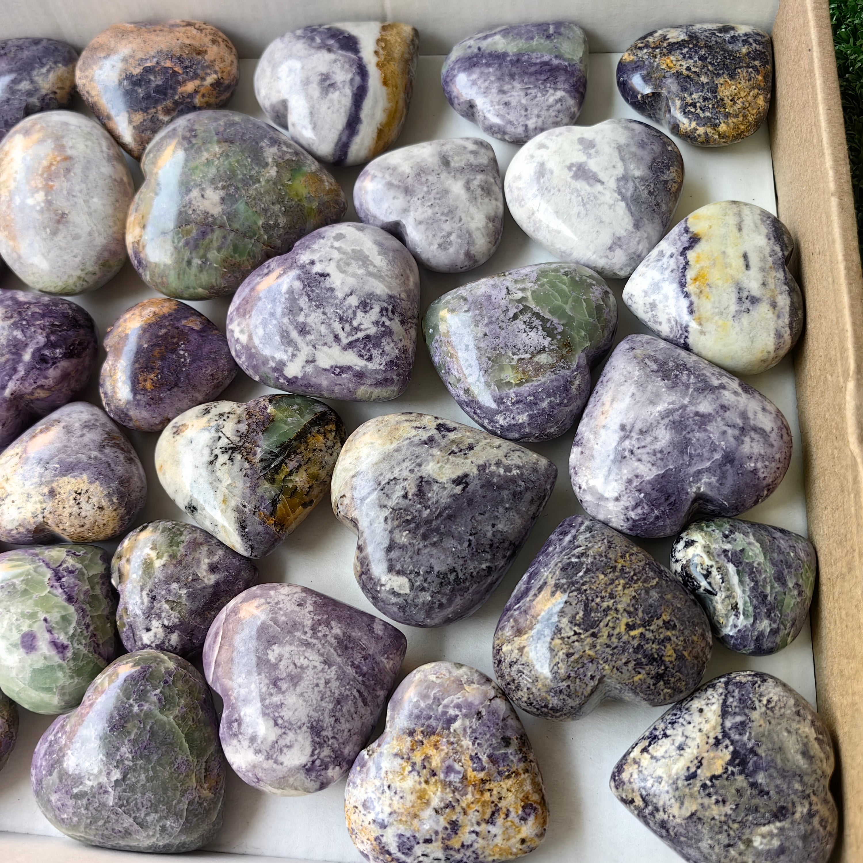 37 pc bolivianite hearts