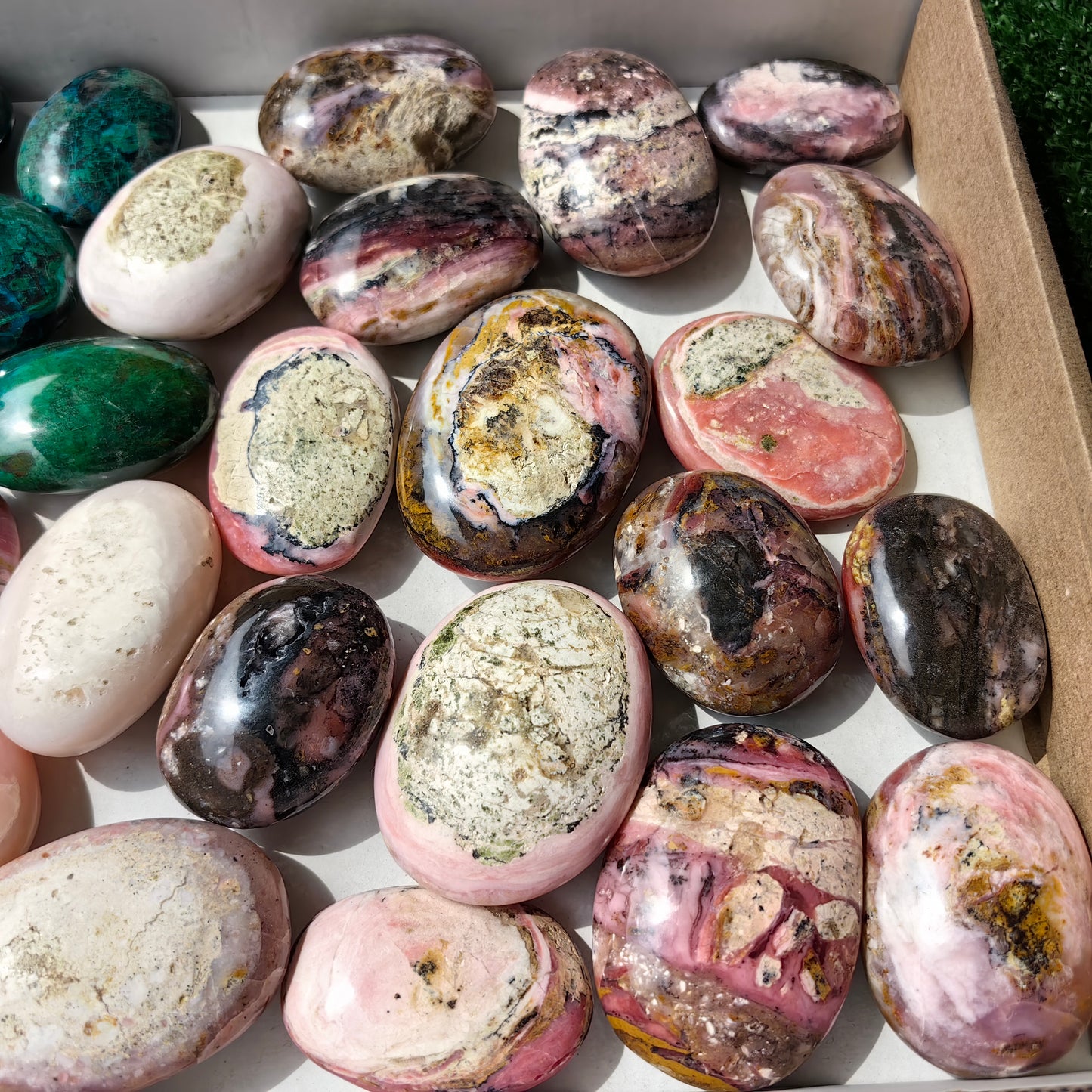 32 pc pink opal & chrysocolla palms