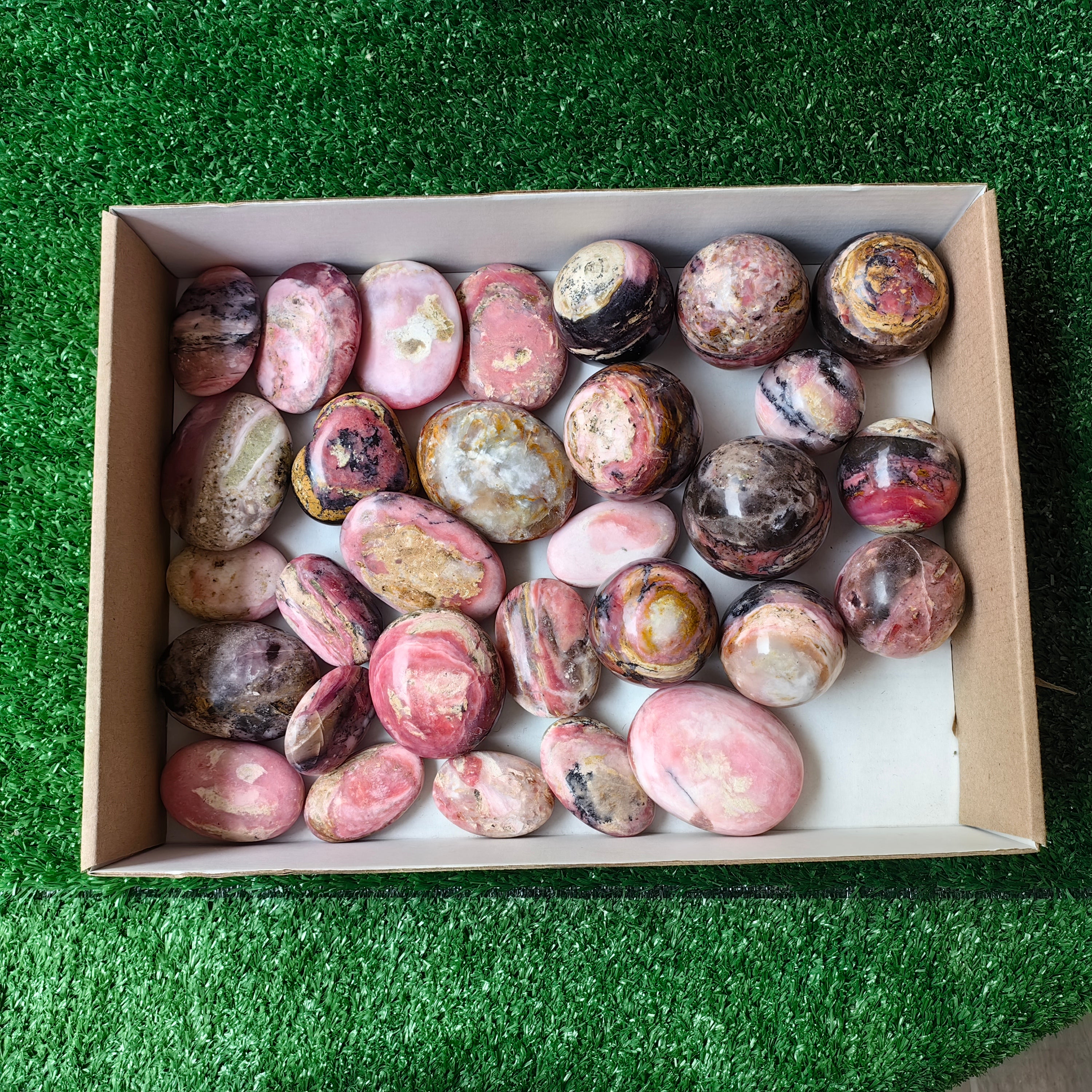 20 pcs pink opal heart & spheres