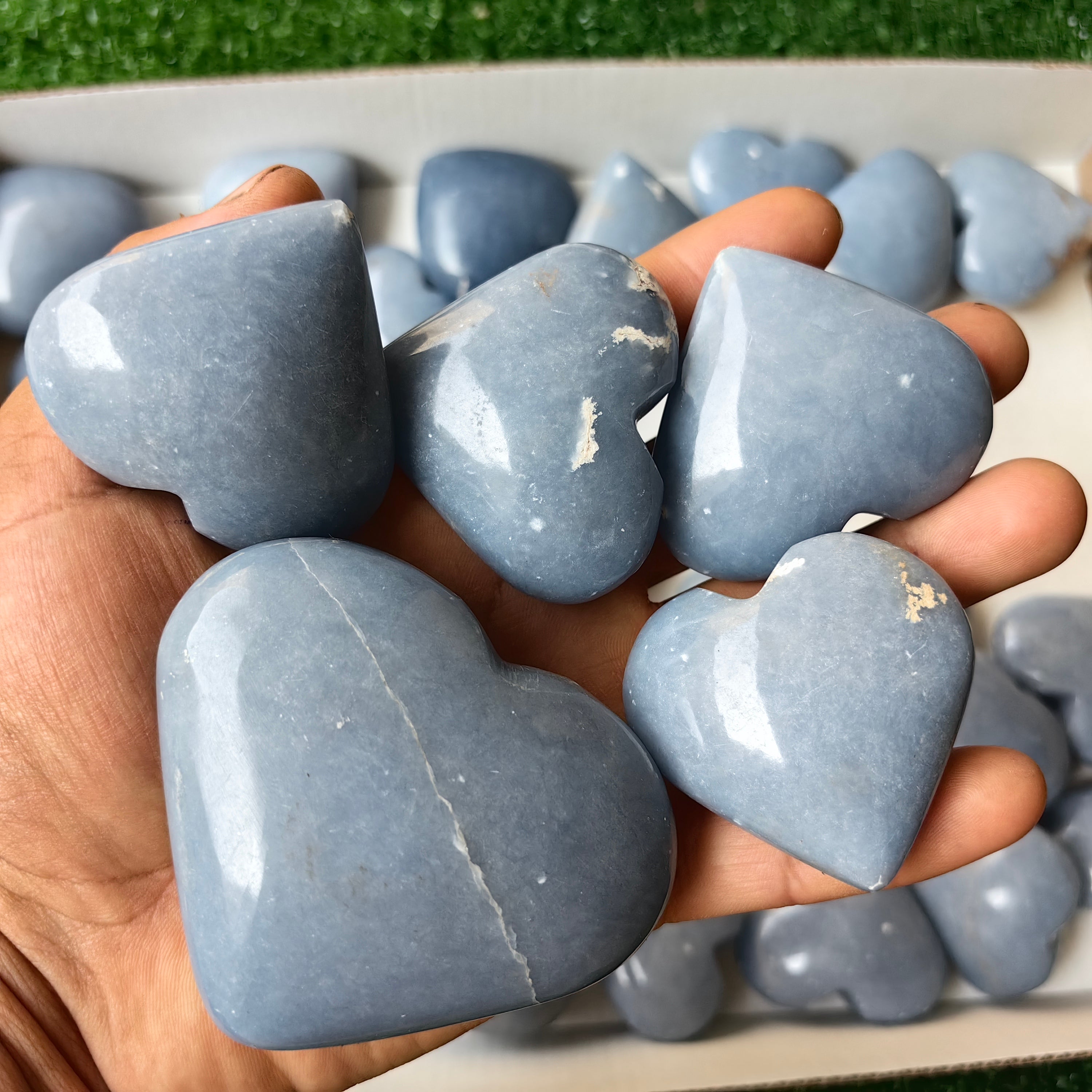 34 pc angelite heart