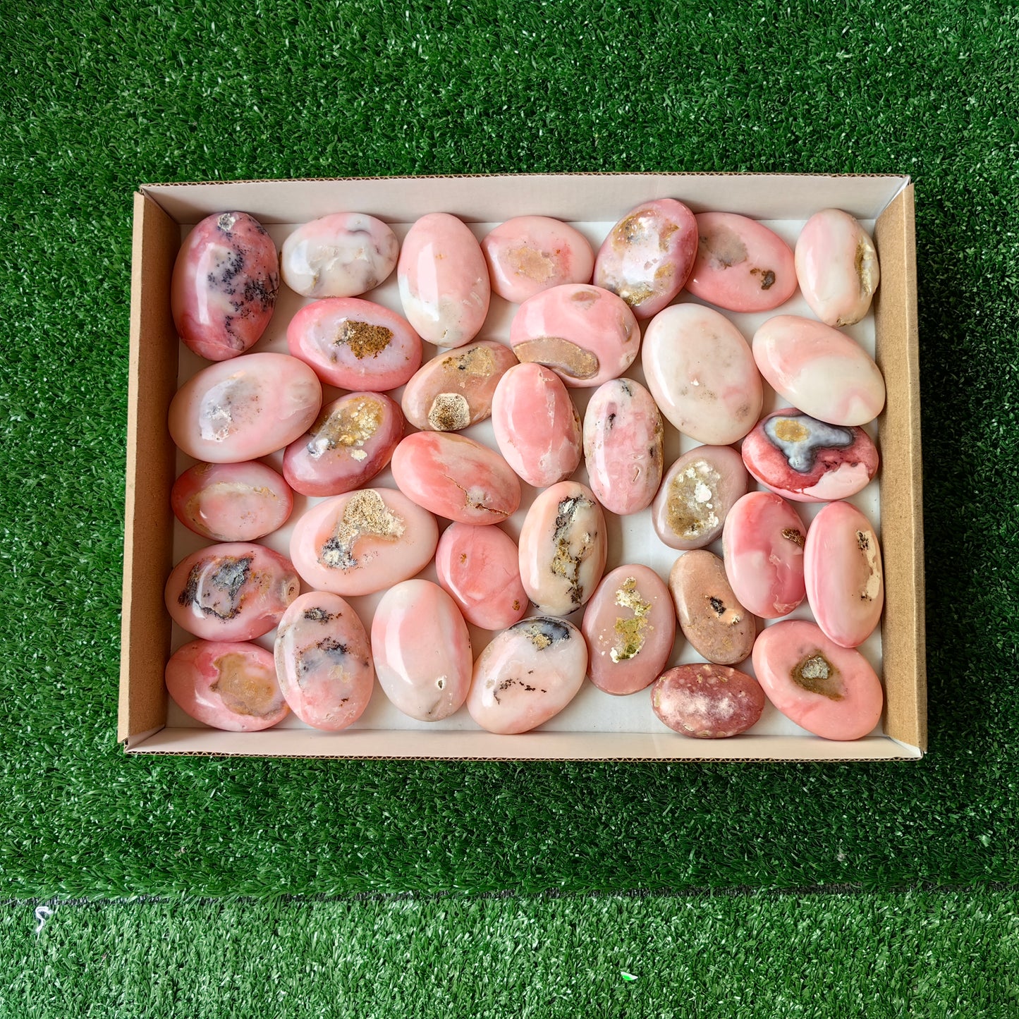 34 pc pink opal palms