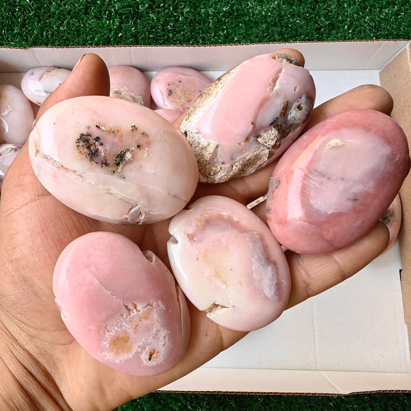 30 pc pink opal palms
