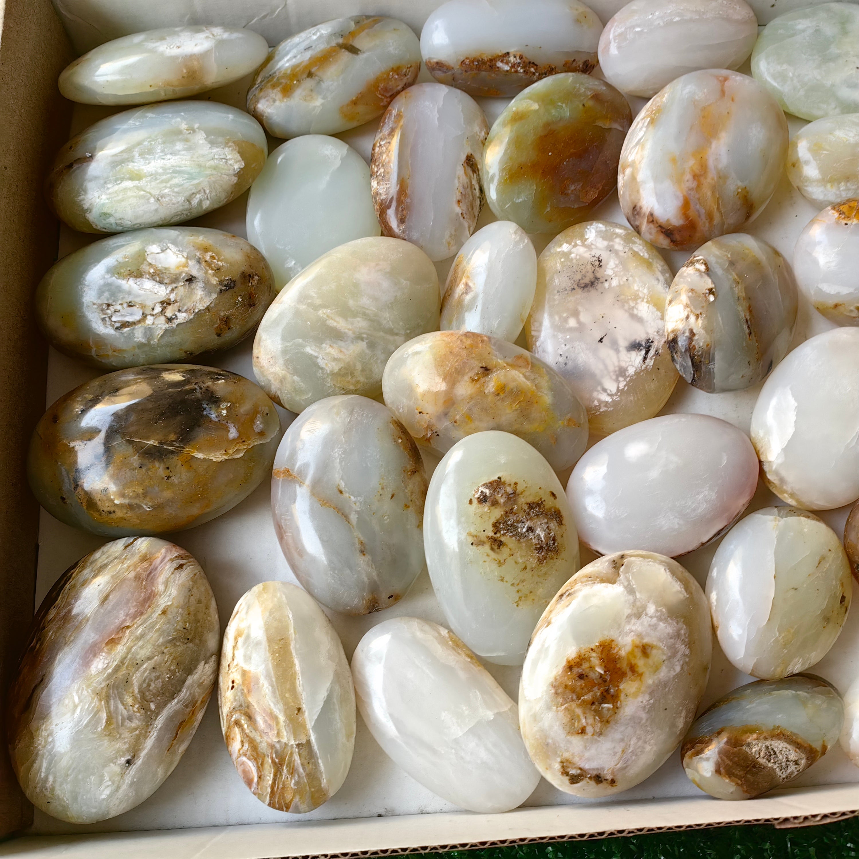 38 pc blue opal palms