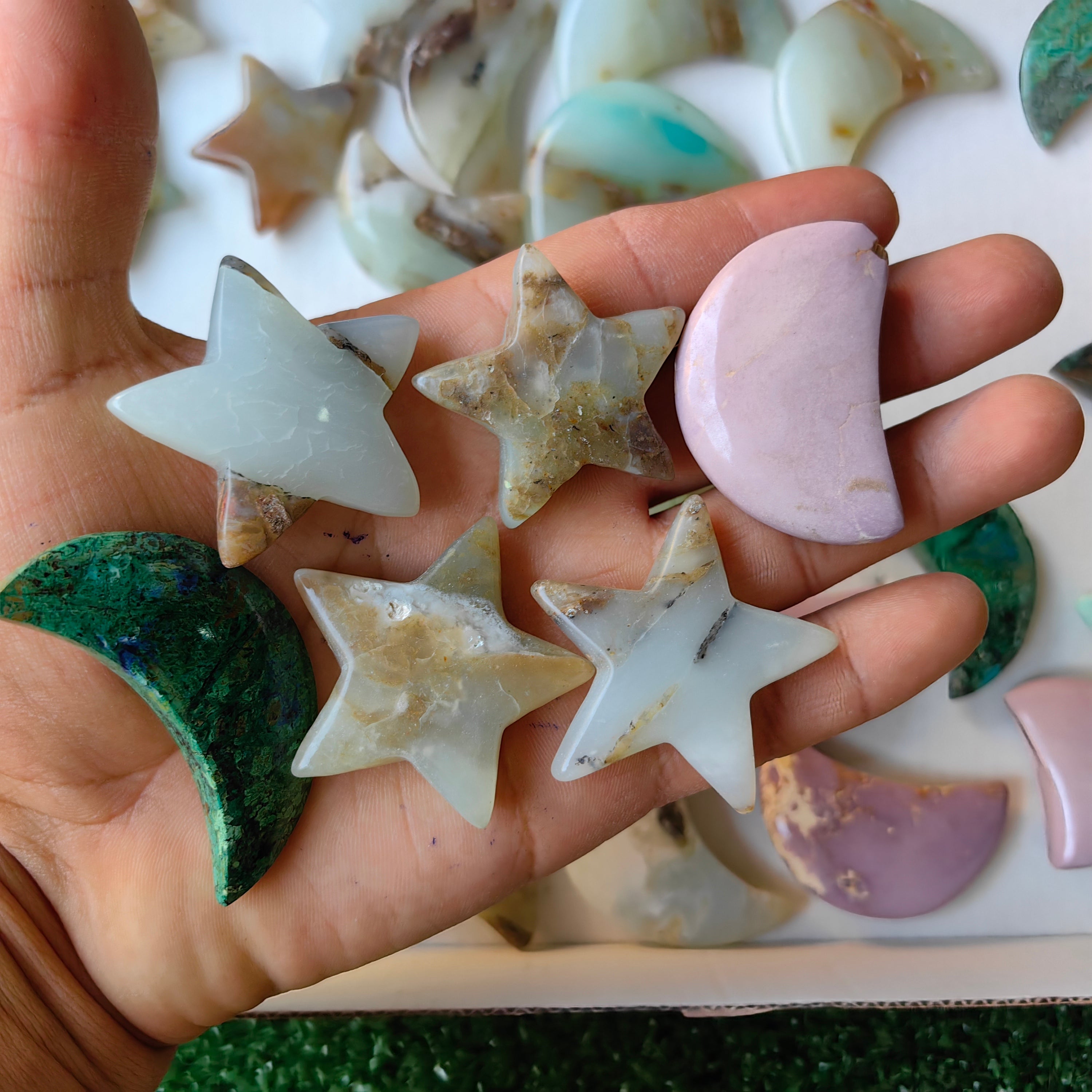 39 pc moons and star carving stones
