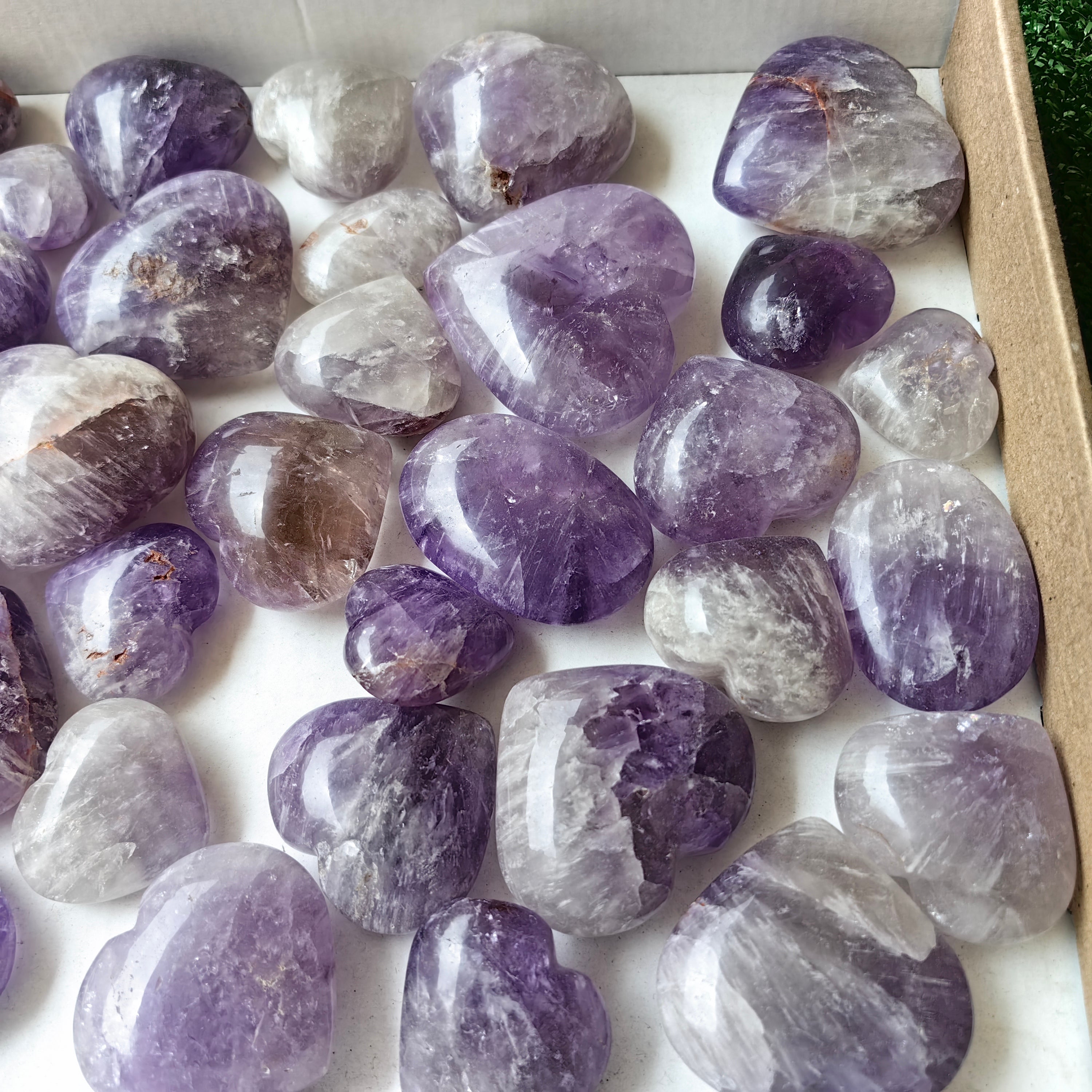 38 pc amethyst hearts