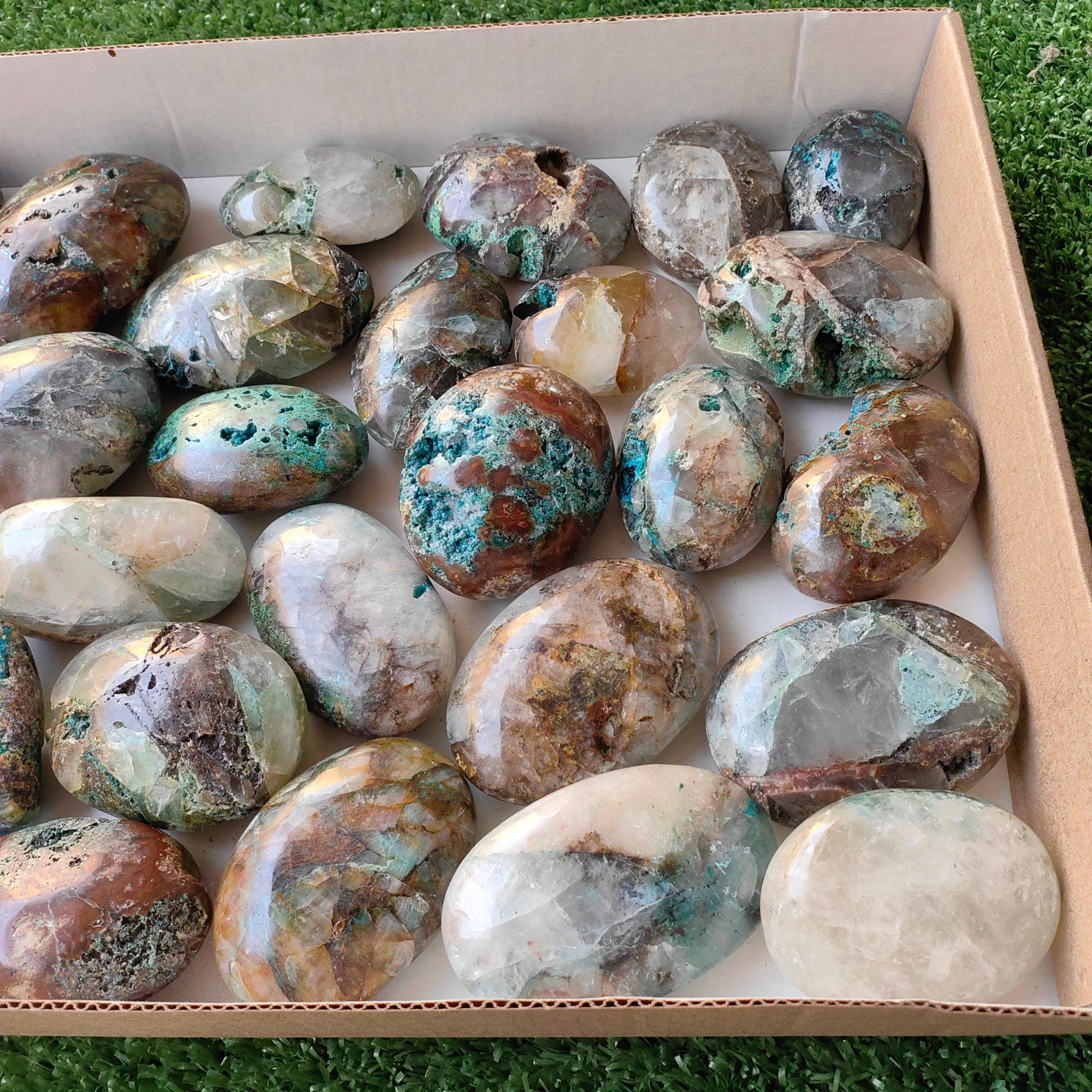 30 pc chrysocolla quartz palms