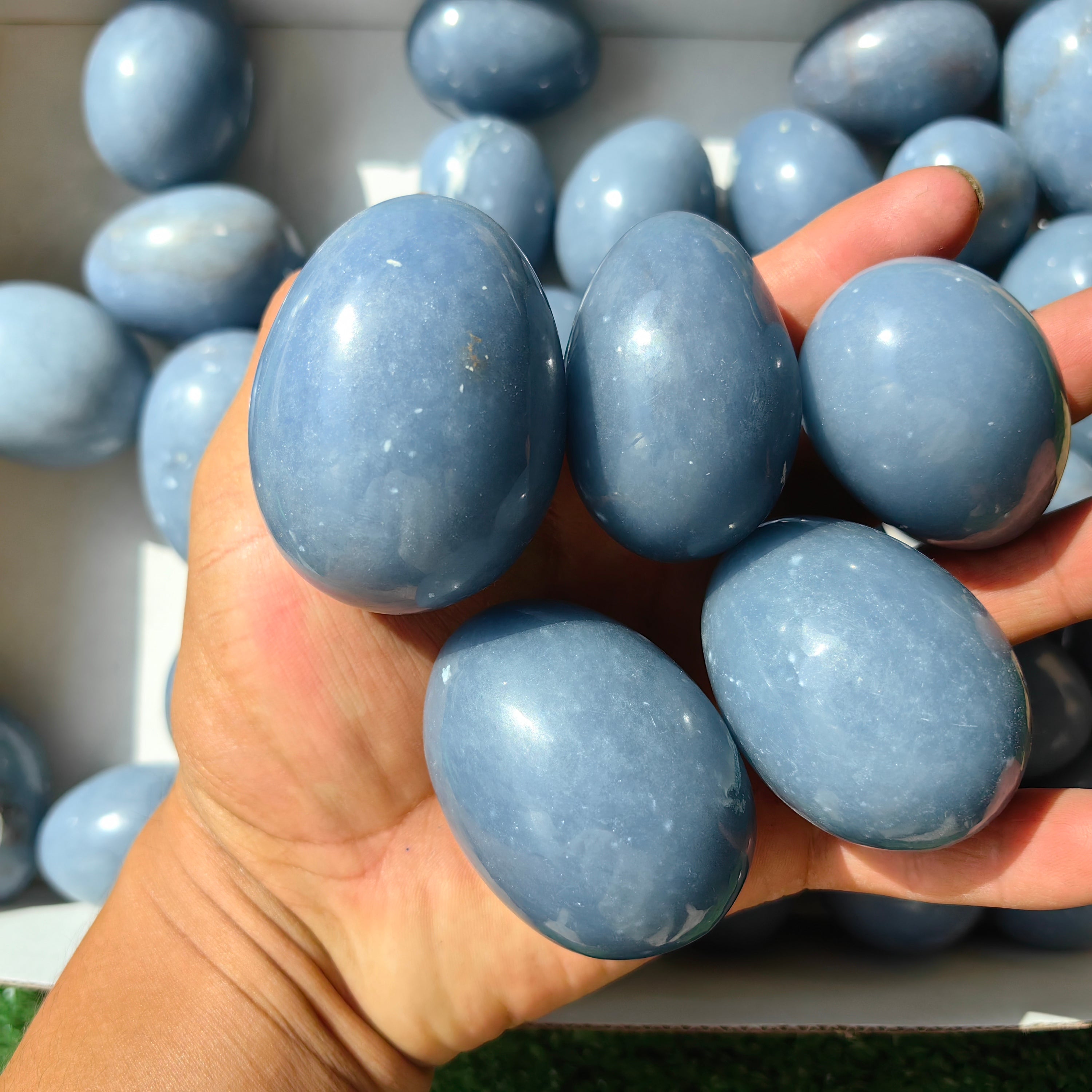 36 angelite hearts