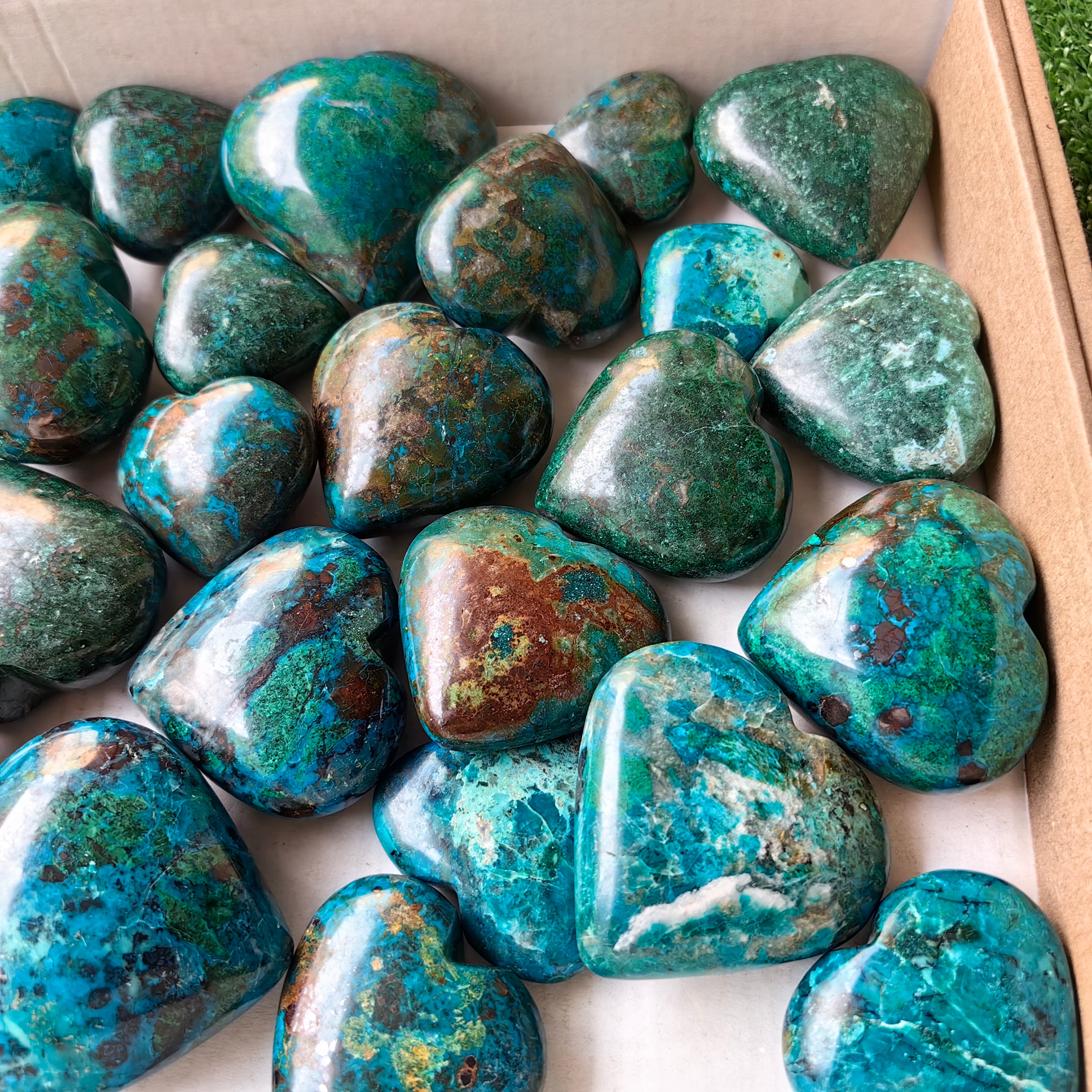32 pc chrysocolla hearts