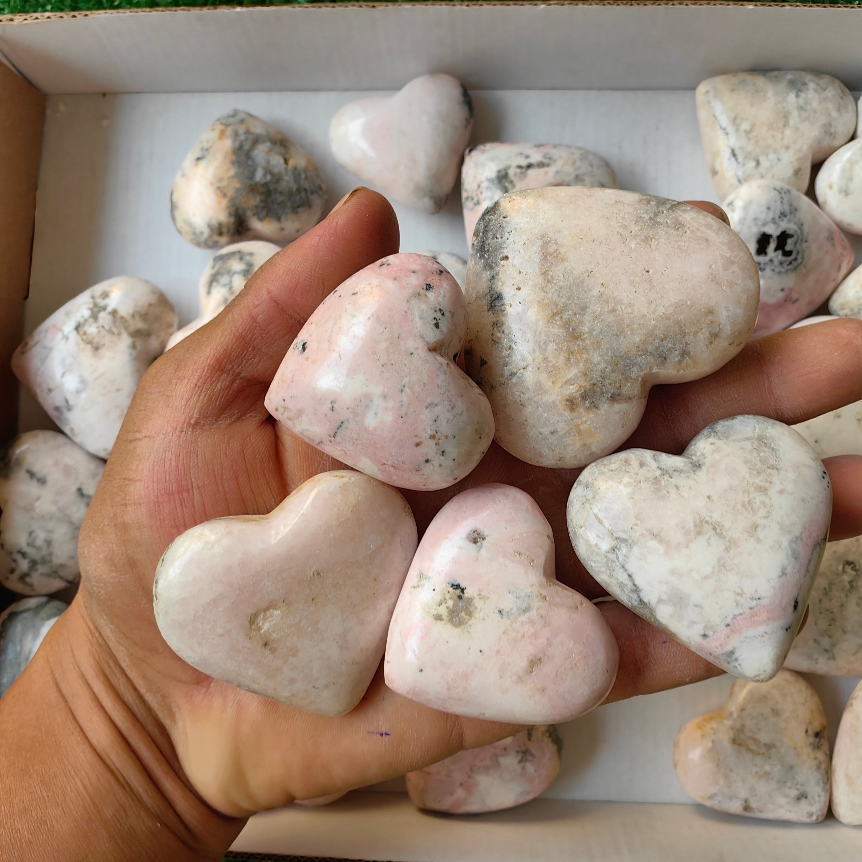 30 pc mangano calcite with rhodonite hearts