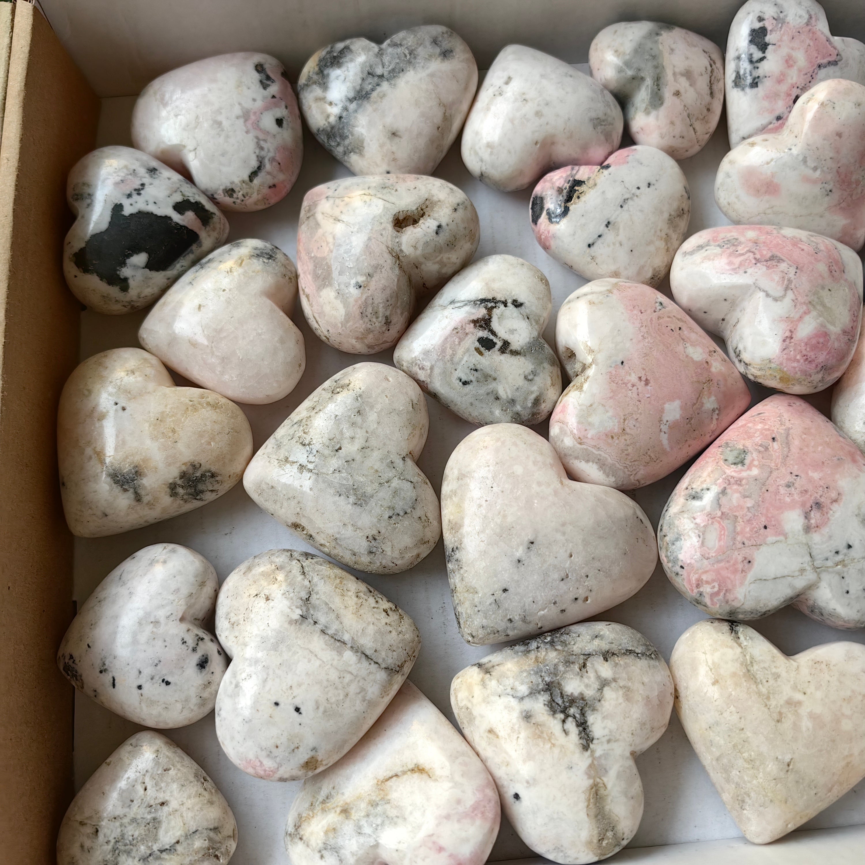 33 pc mangano calcite with rhodonite hearts