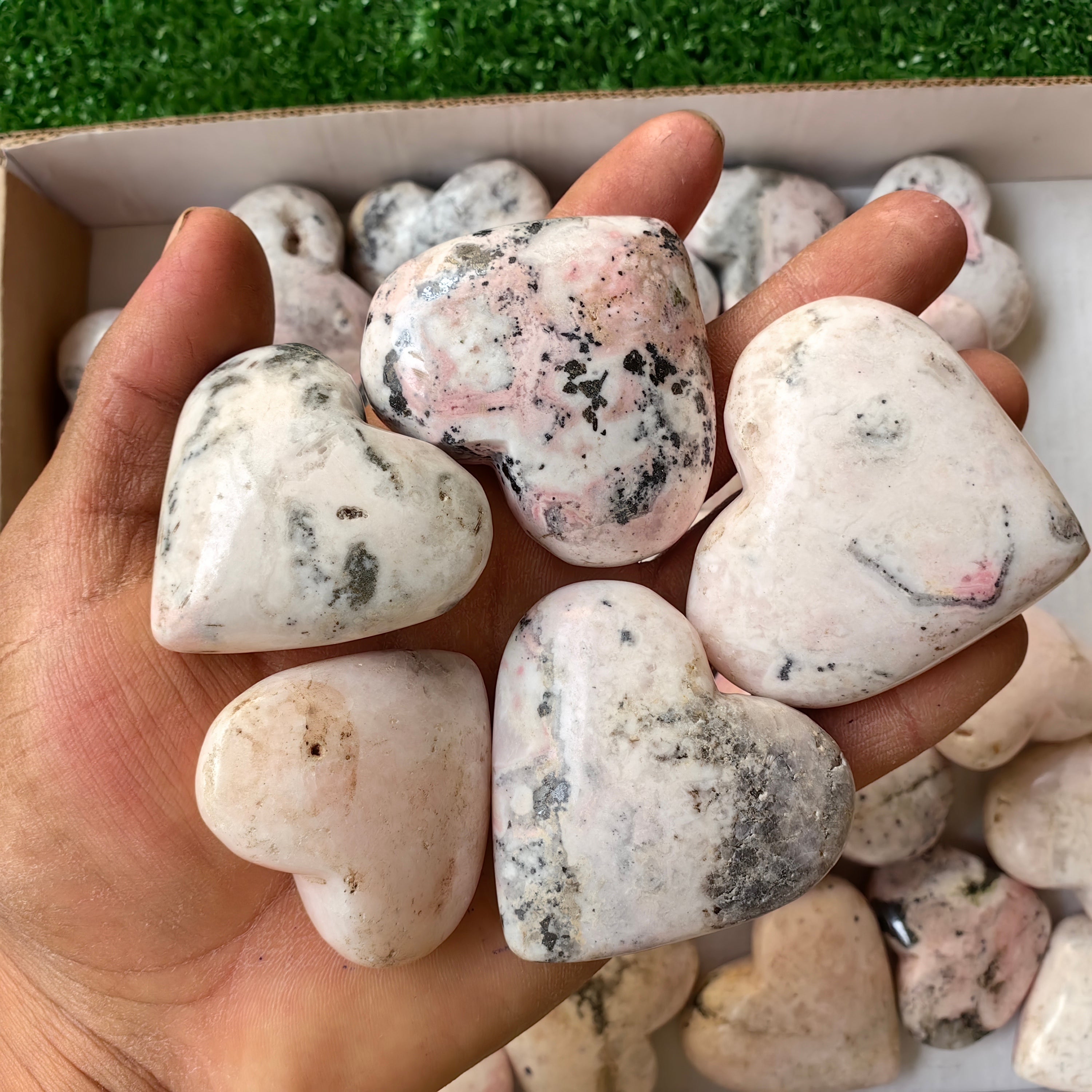 33 pc mangano calcite with rhodonite hearts