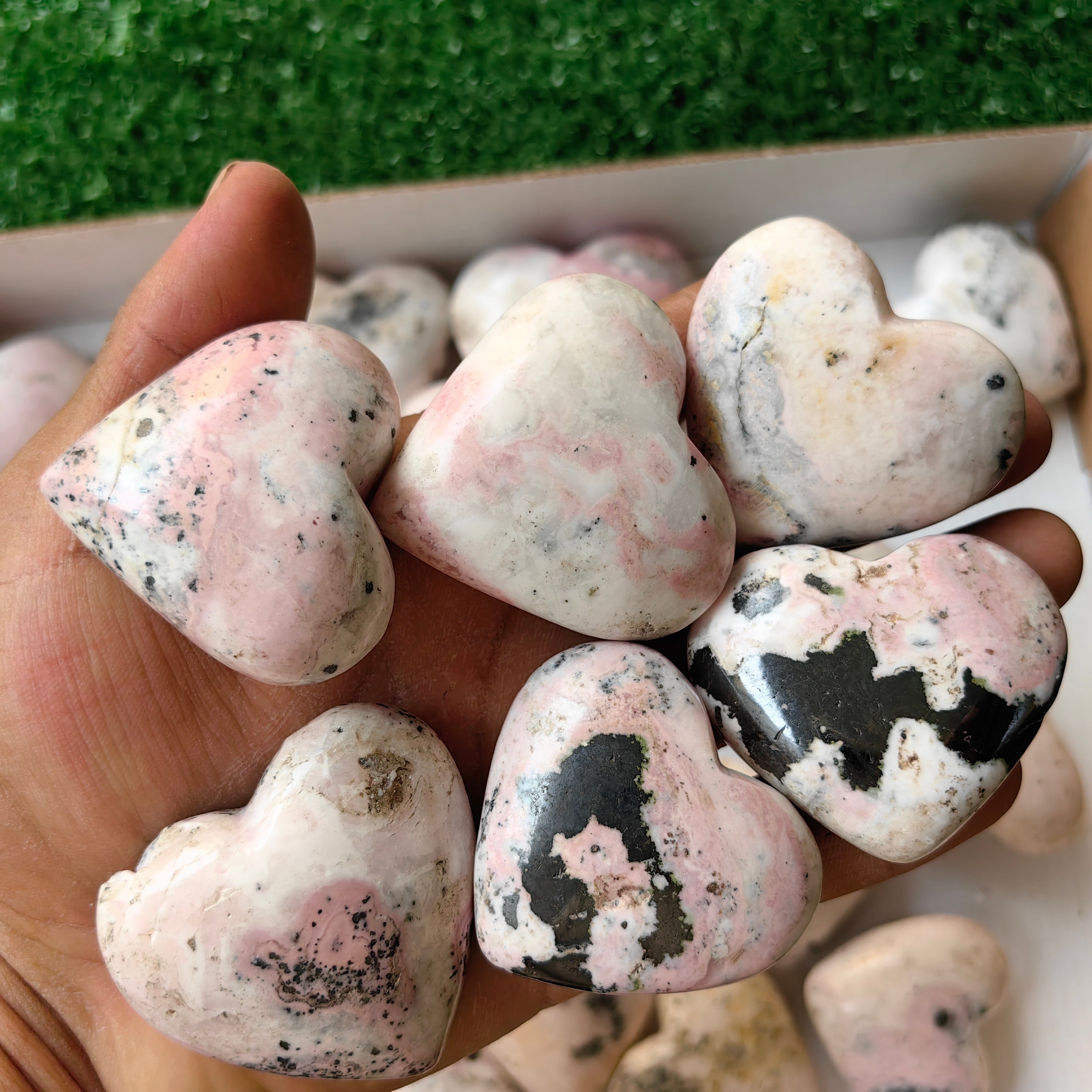 31 pc mangano calcite with rhodonite hearts