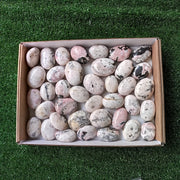 38 pc mangano calcite with rhodonite palms