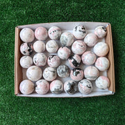 30 pc mangano calcite with rhodonite spheres