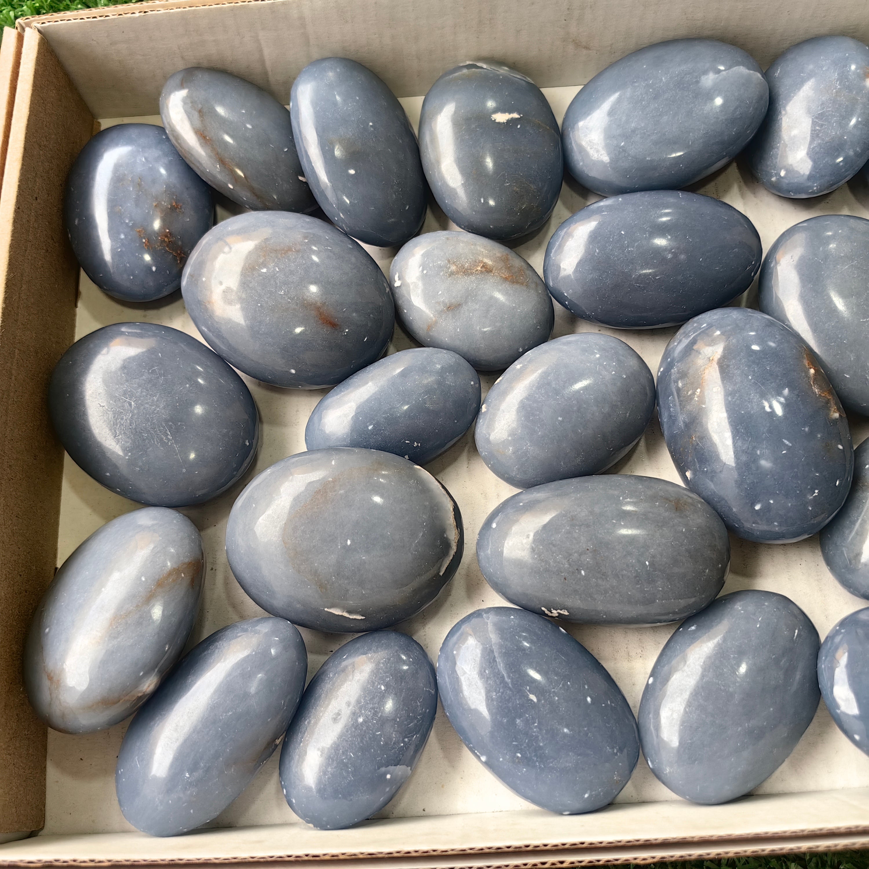 27 pc angelite palms