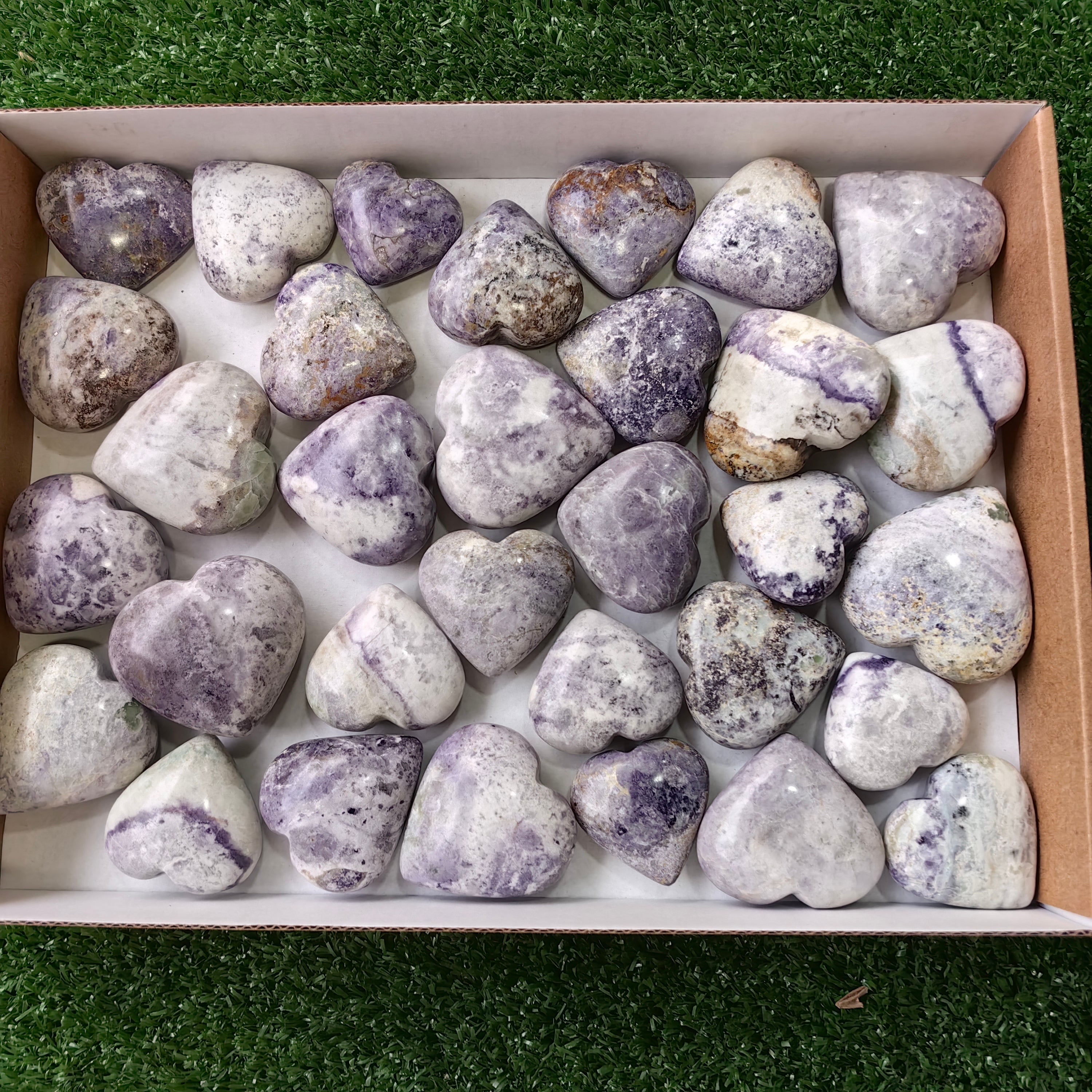 32 pc bolivianite hearts