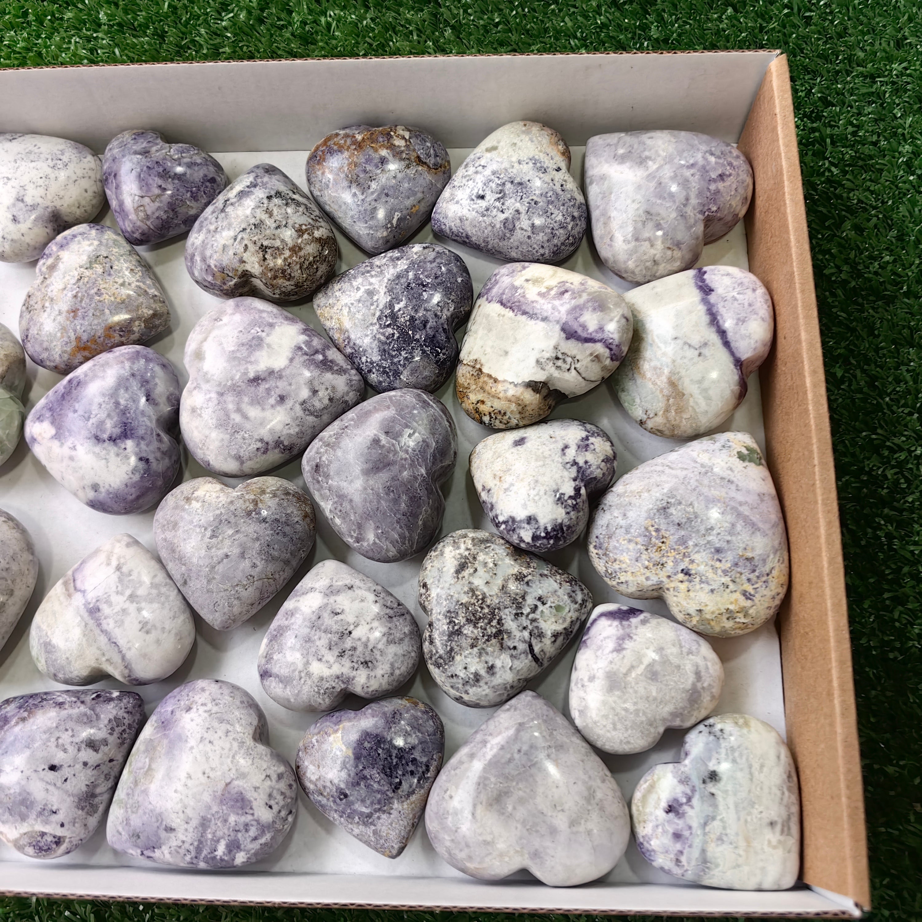 32 pc bolivianite hearts