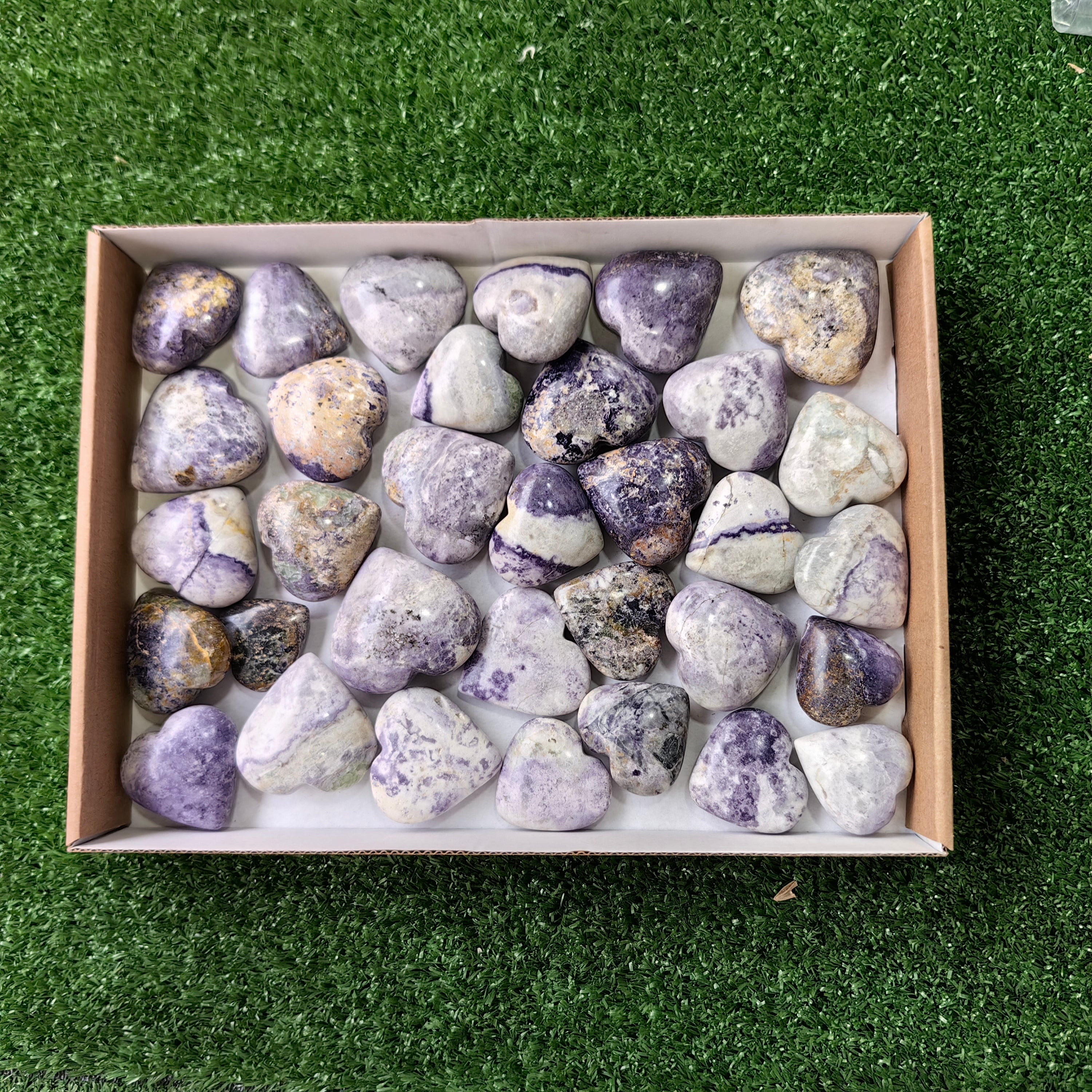 32 pc bolivianite hearts