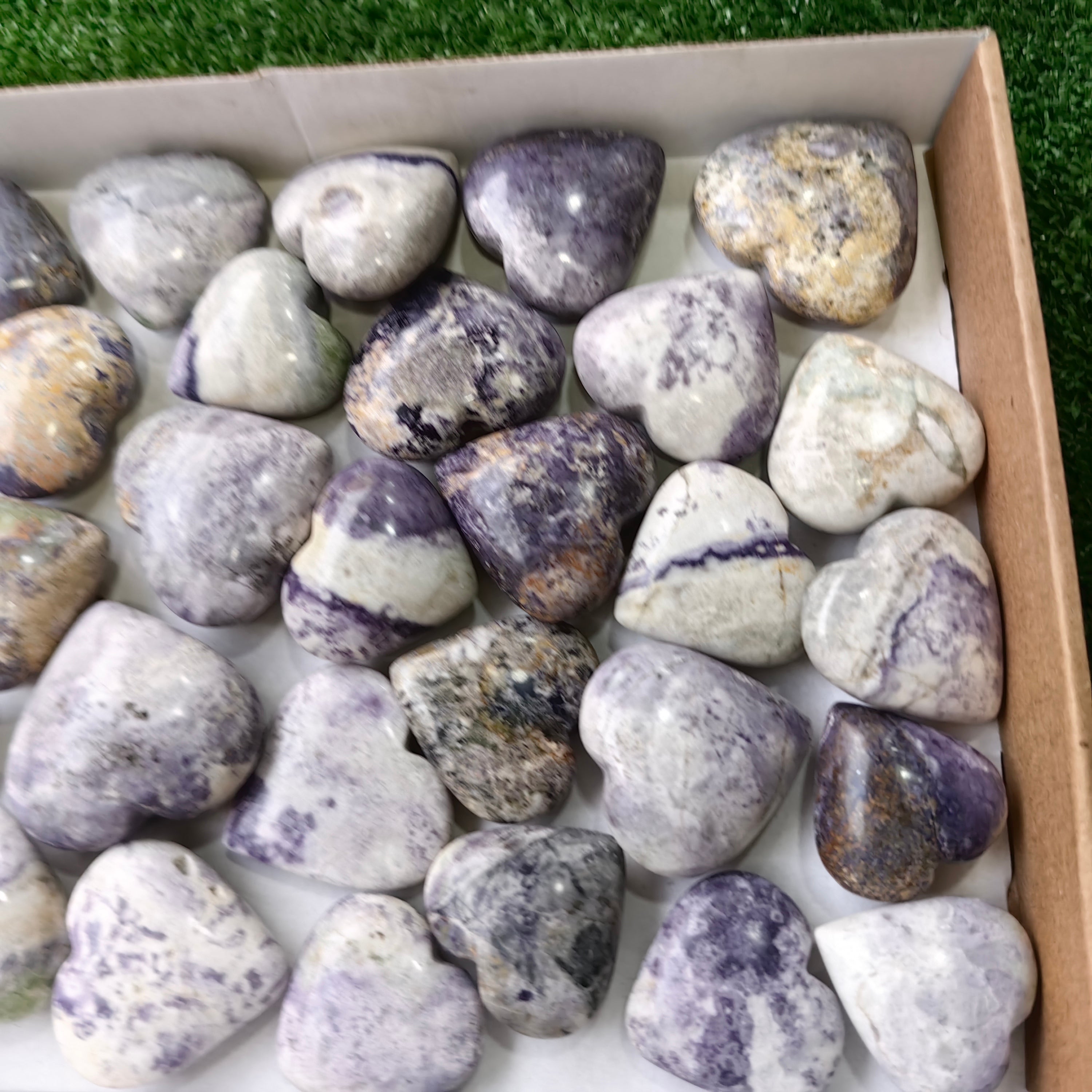 32 pc bolivianite hearts