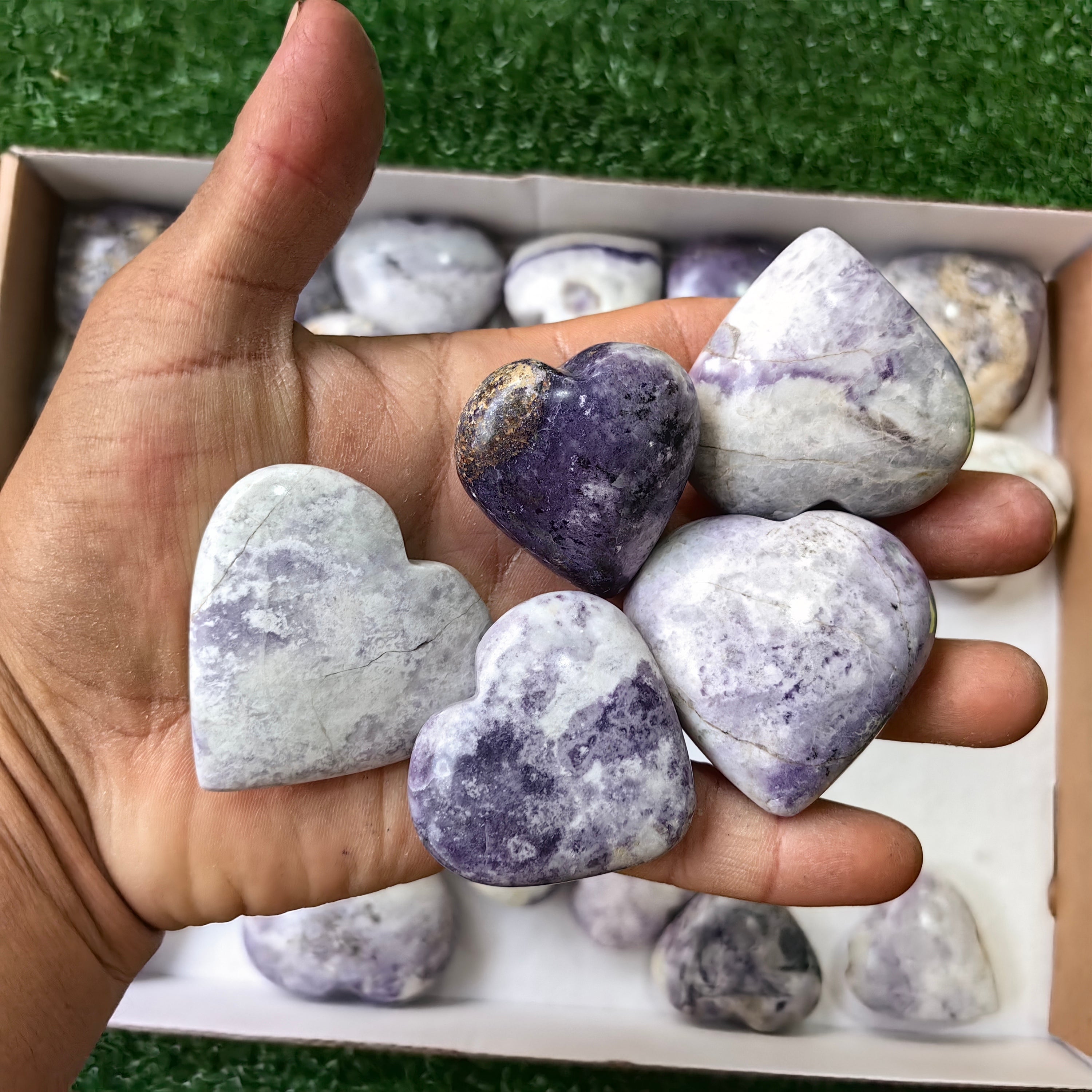 32 pc bolivianite hearts