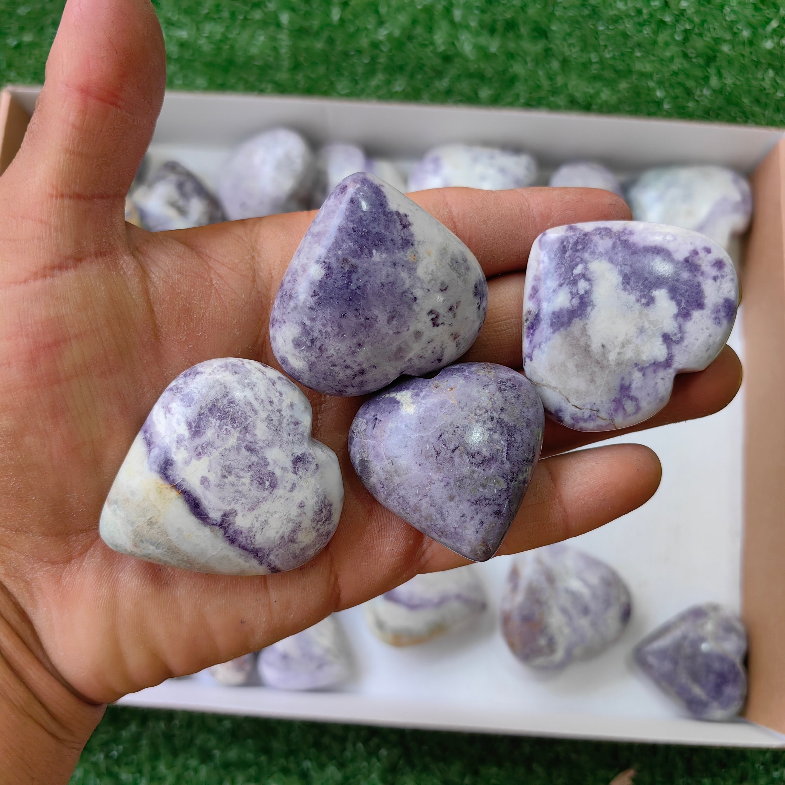 34 pc bolivianite hearts