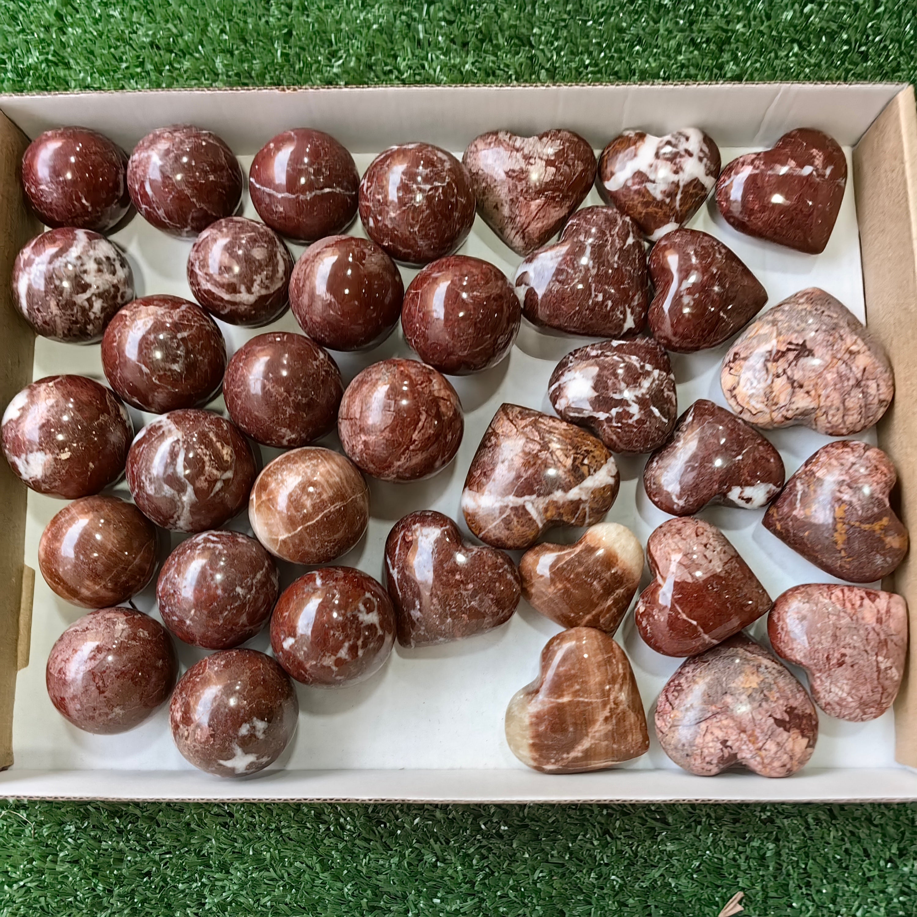 35 pc red onix sphere & hearts