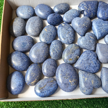 35 pc dumortorite palm & heart