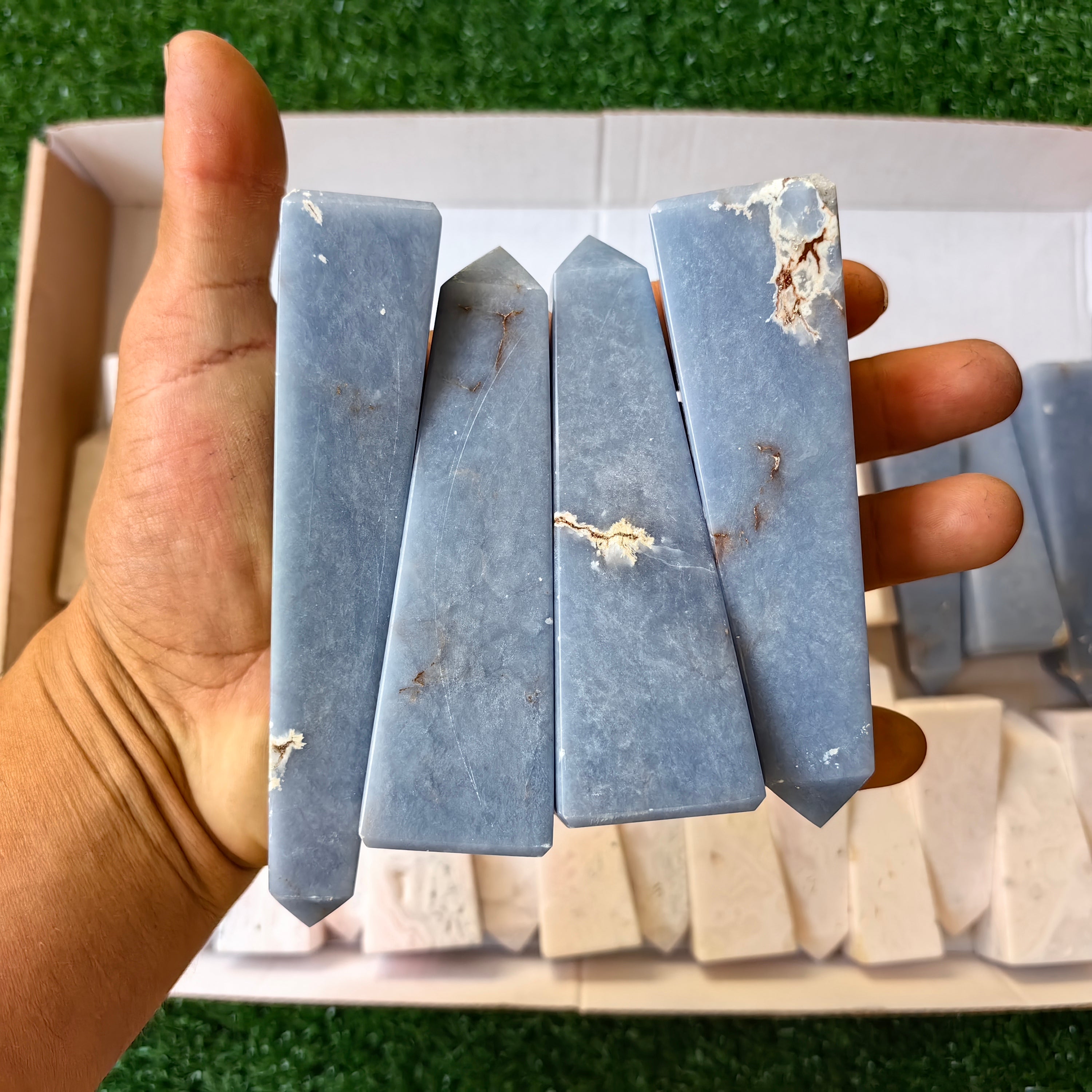 32 pc angelite & mangano calcite towers