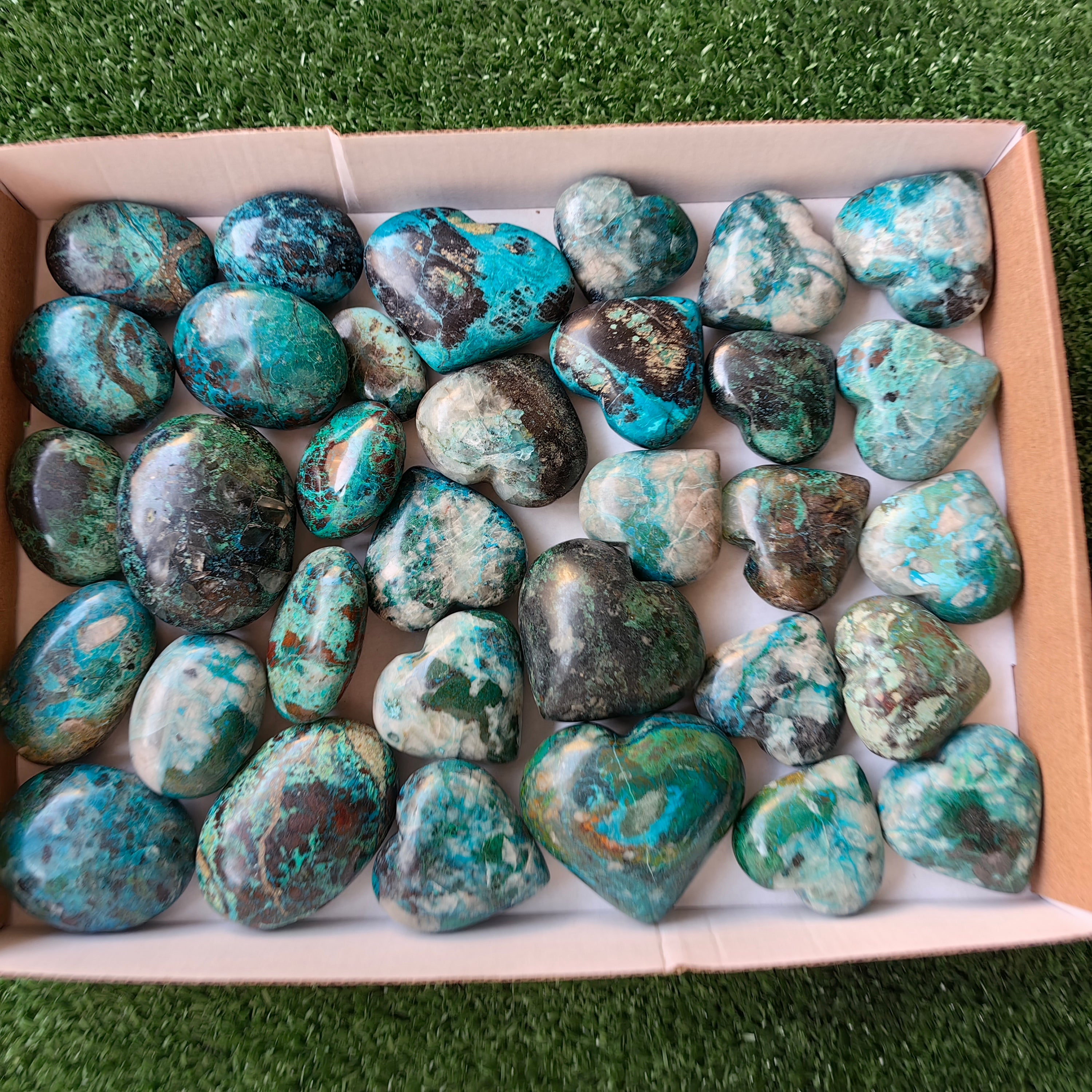 33 pc chrysocolla hearts & palms