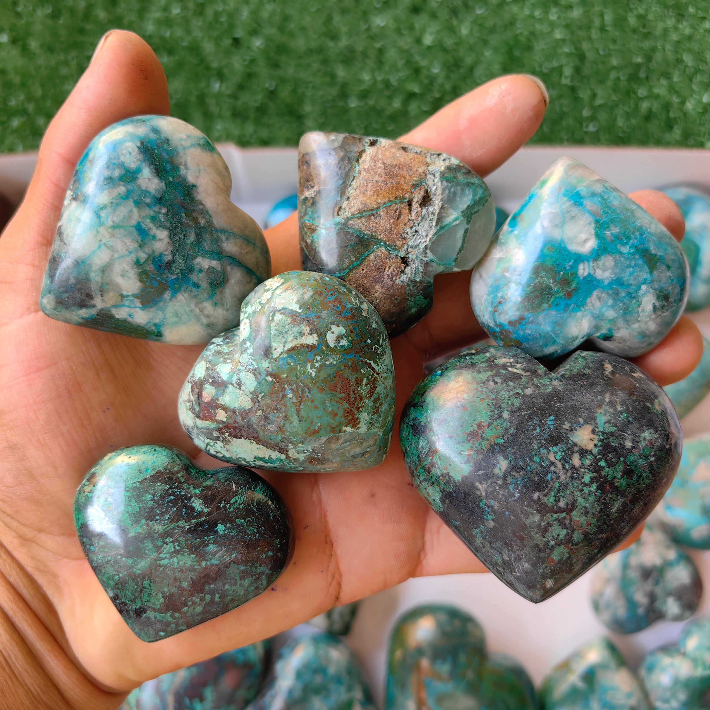 33 pc chrysocolla hearts & palms