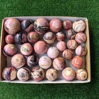 32 pc pink opal spheres