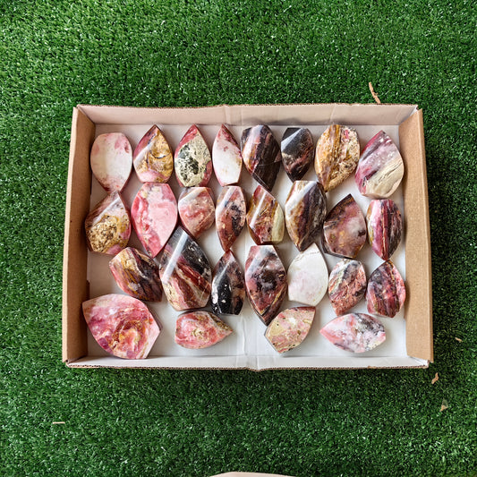 27 pc strawberry pink opal flames