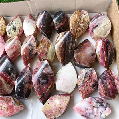 27 pc strawberry pink opal flames