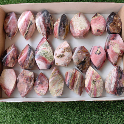 21 pc strawberry pink opal flames