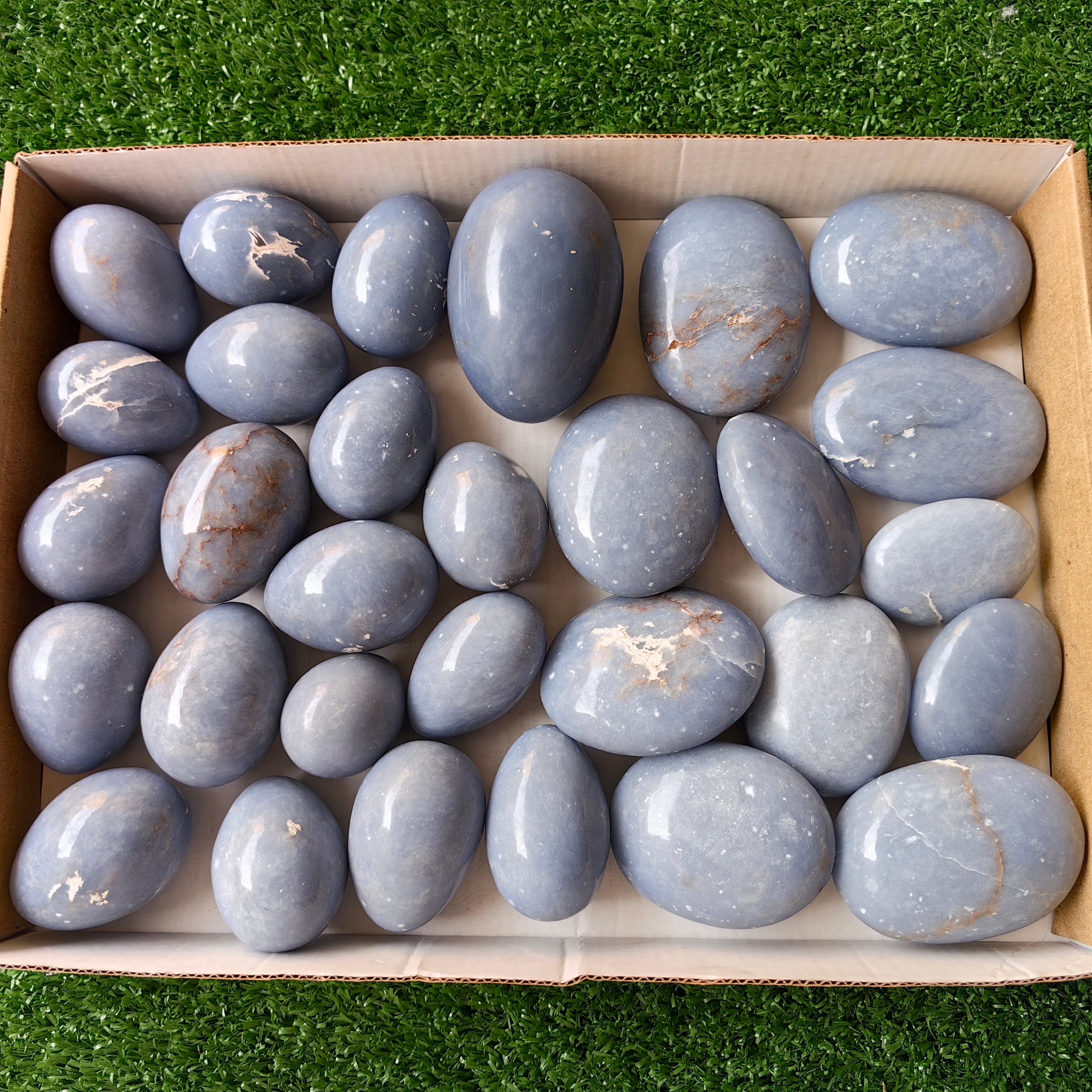 31 pc angelite palms & eggs
