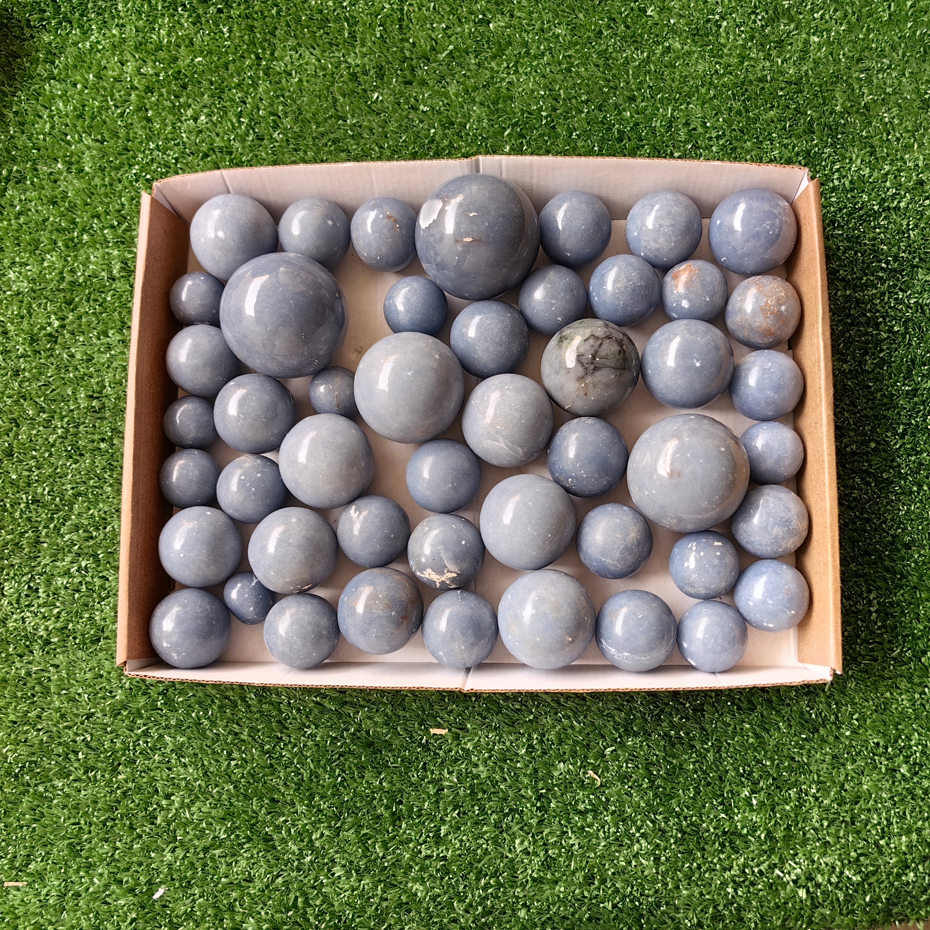 48 pc angelite spheres