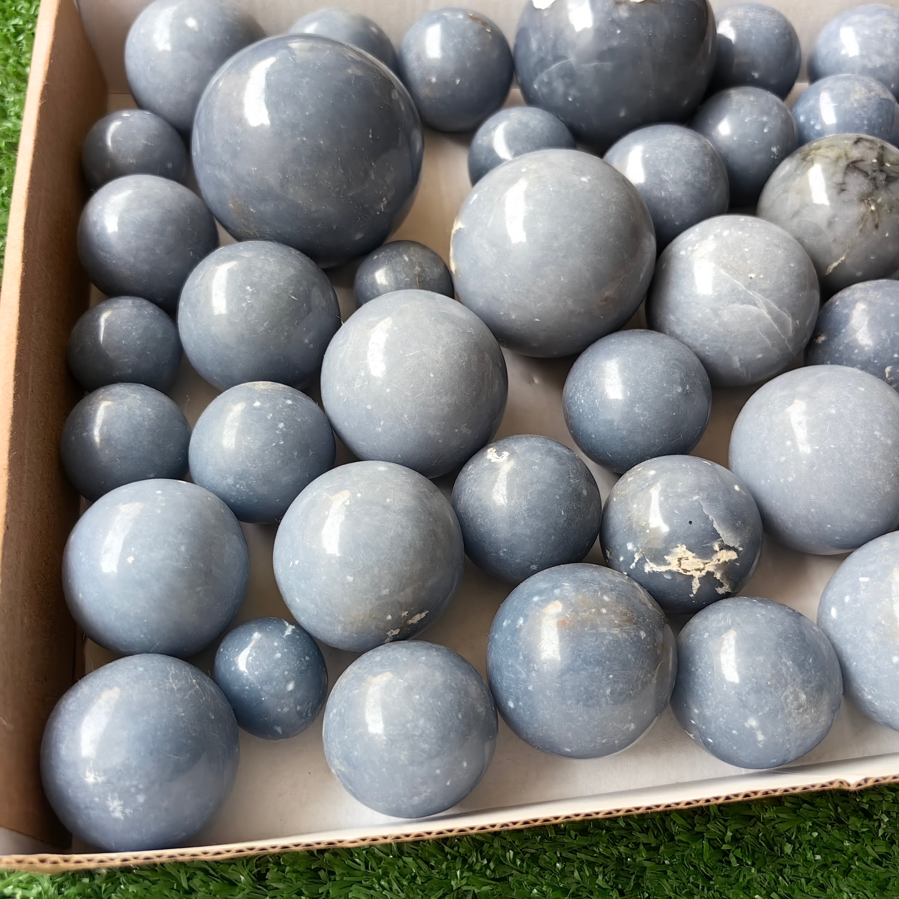 48 pc angelite spheres