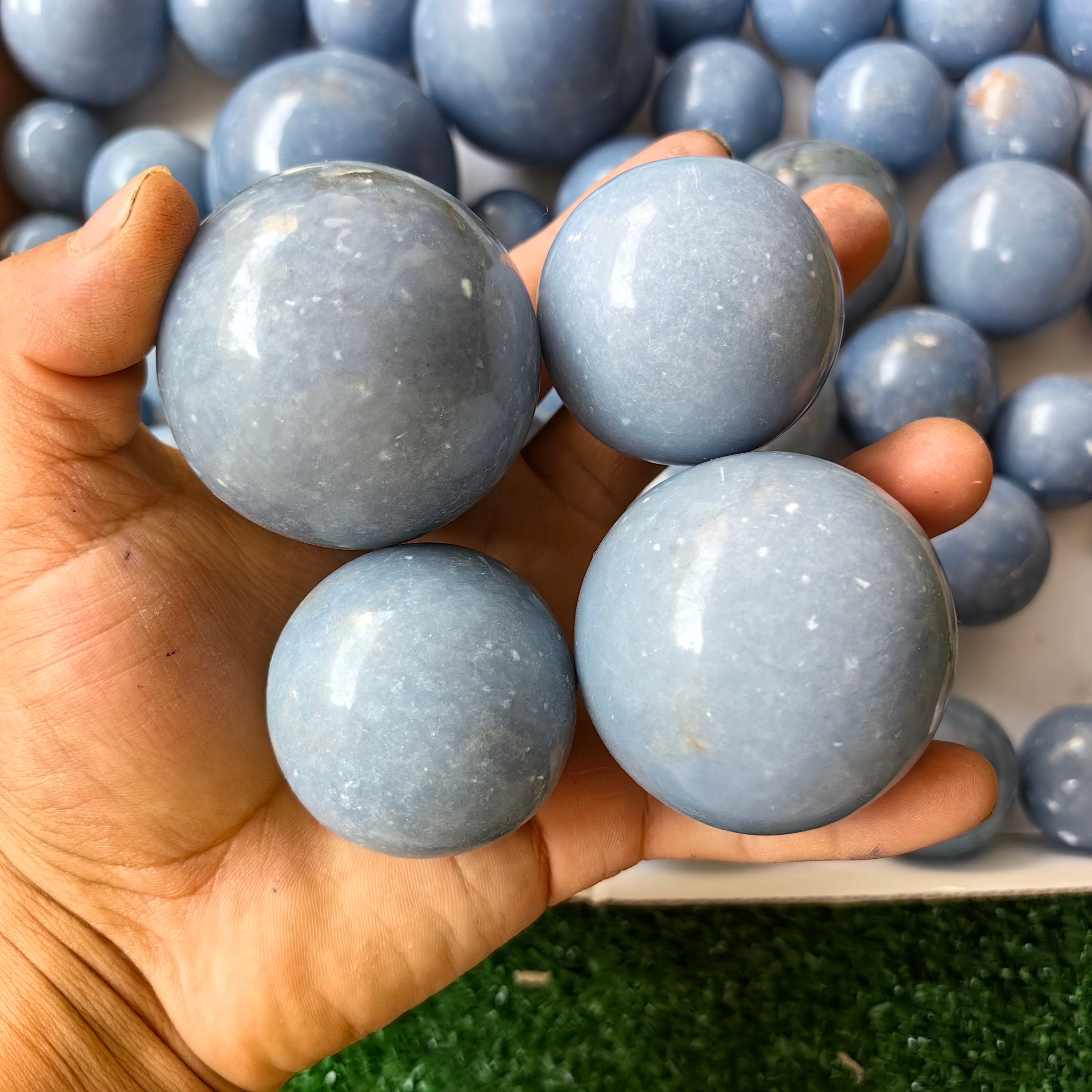 48 pc angelite spheres